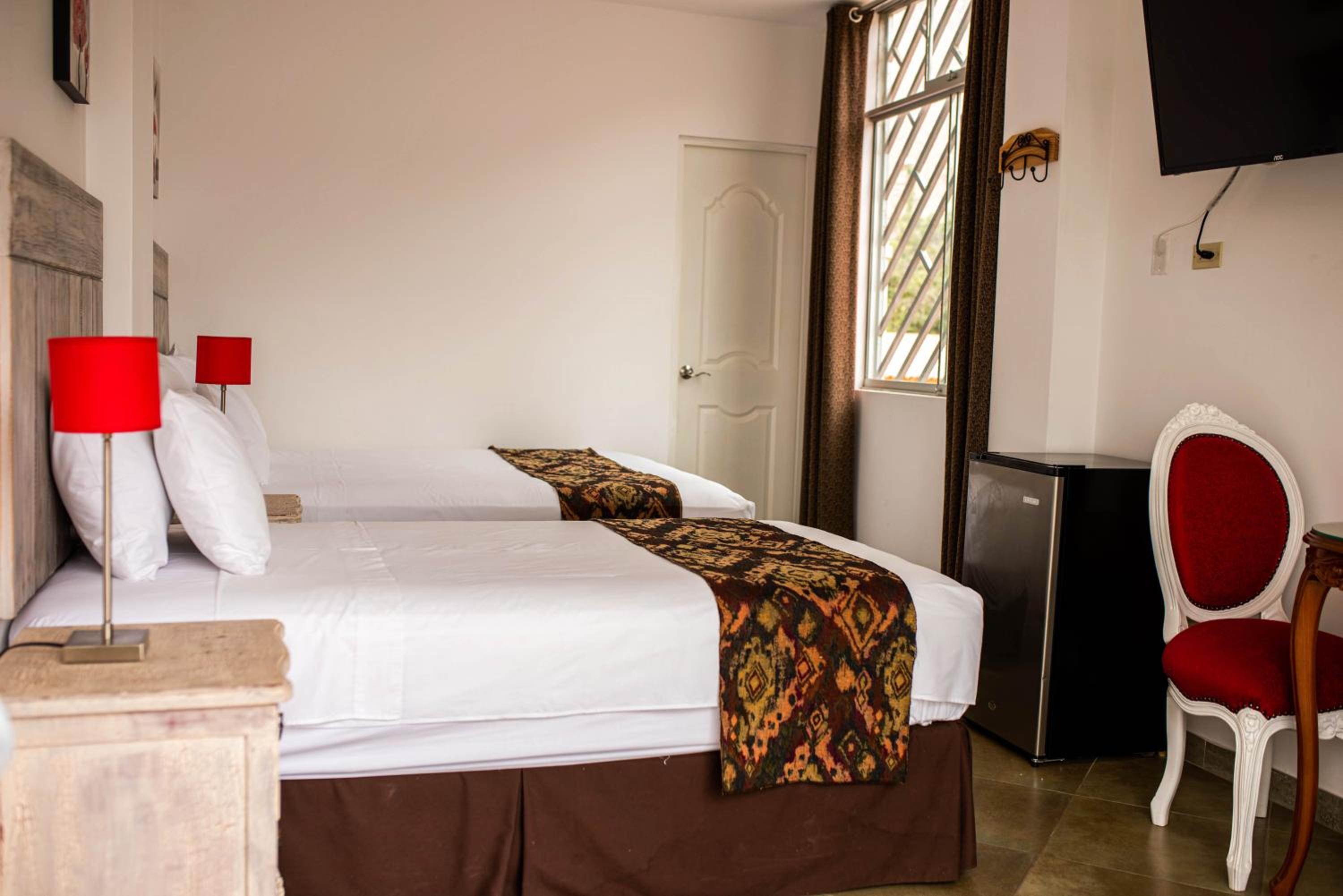 Deluxe Twin Room photo 2