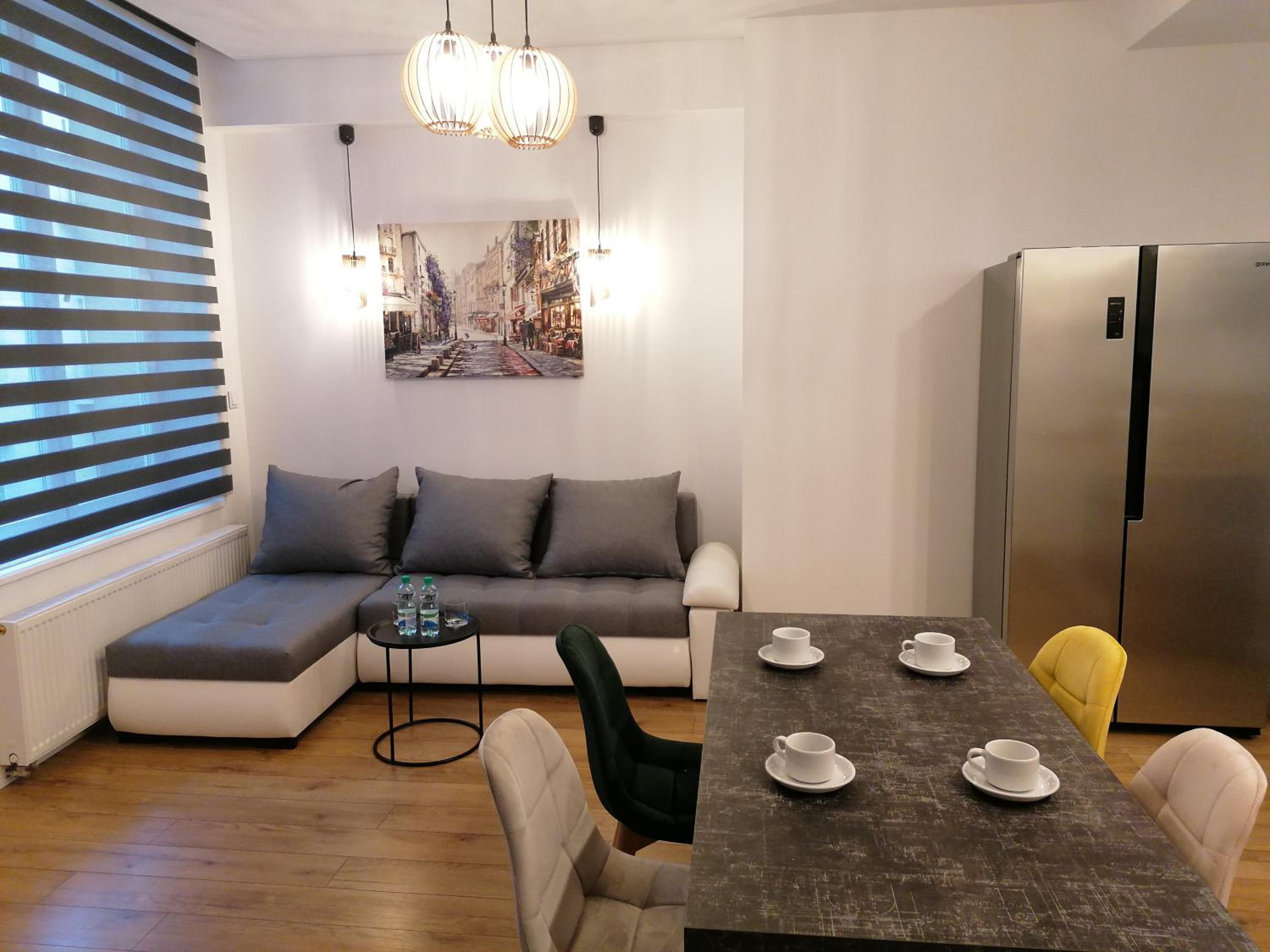 Deluxe Suite - Photo 6