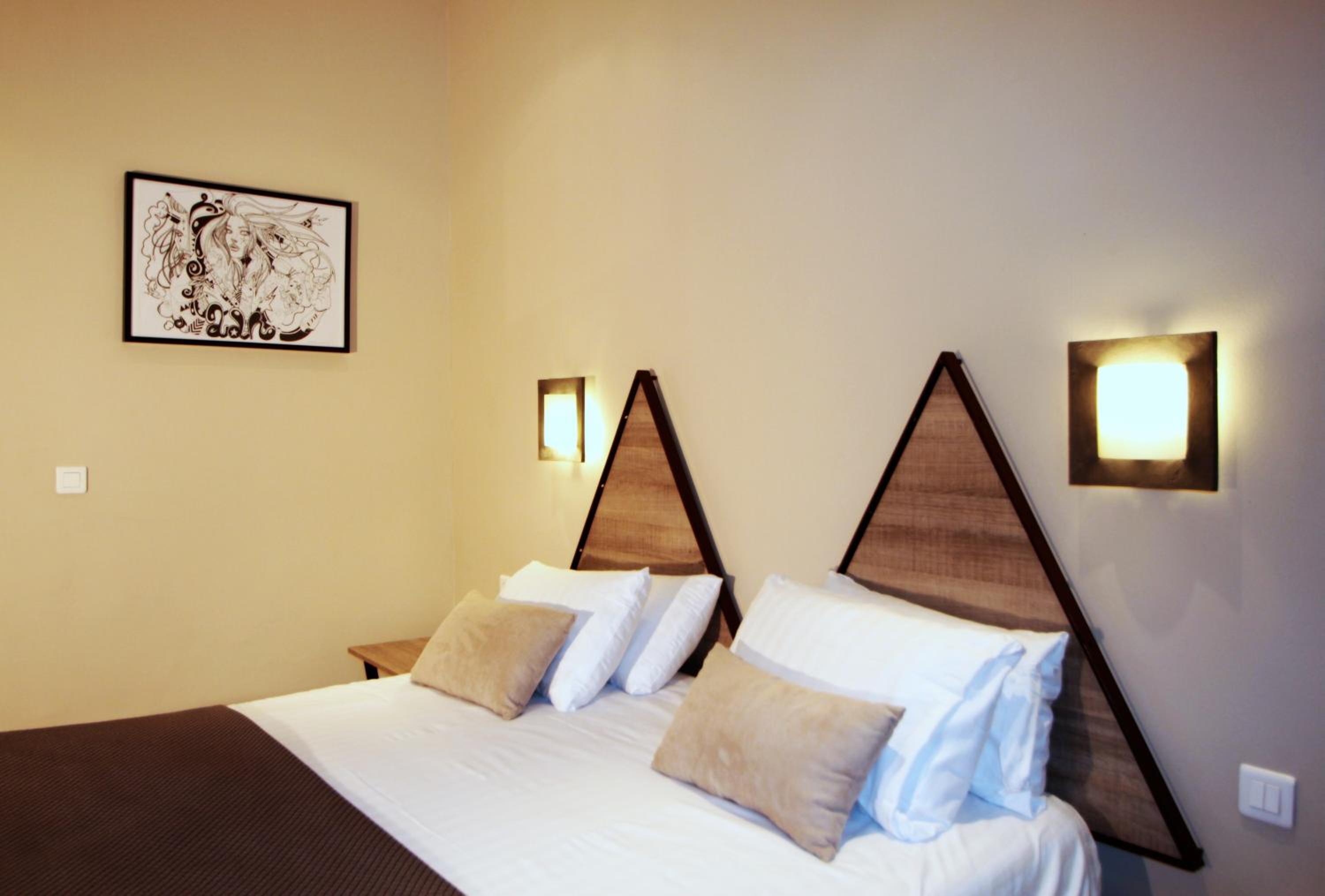 Standard Double Room - Photo 5