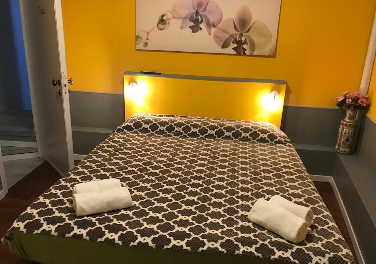 Double Room with Private Bathroom (No Window)