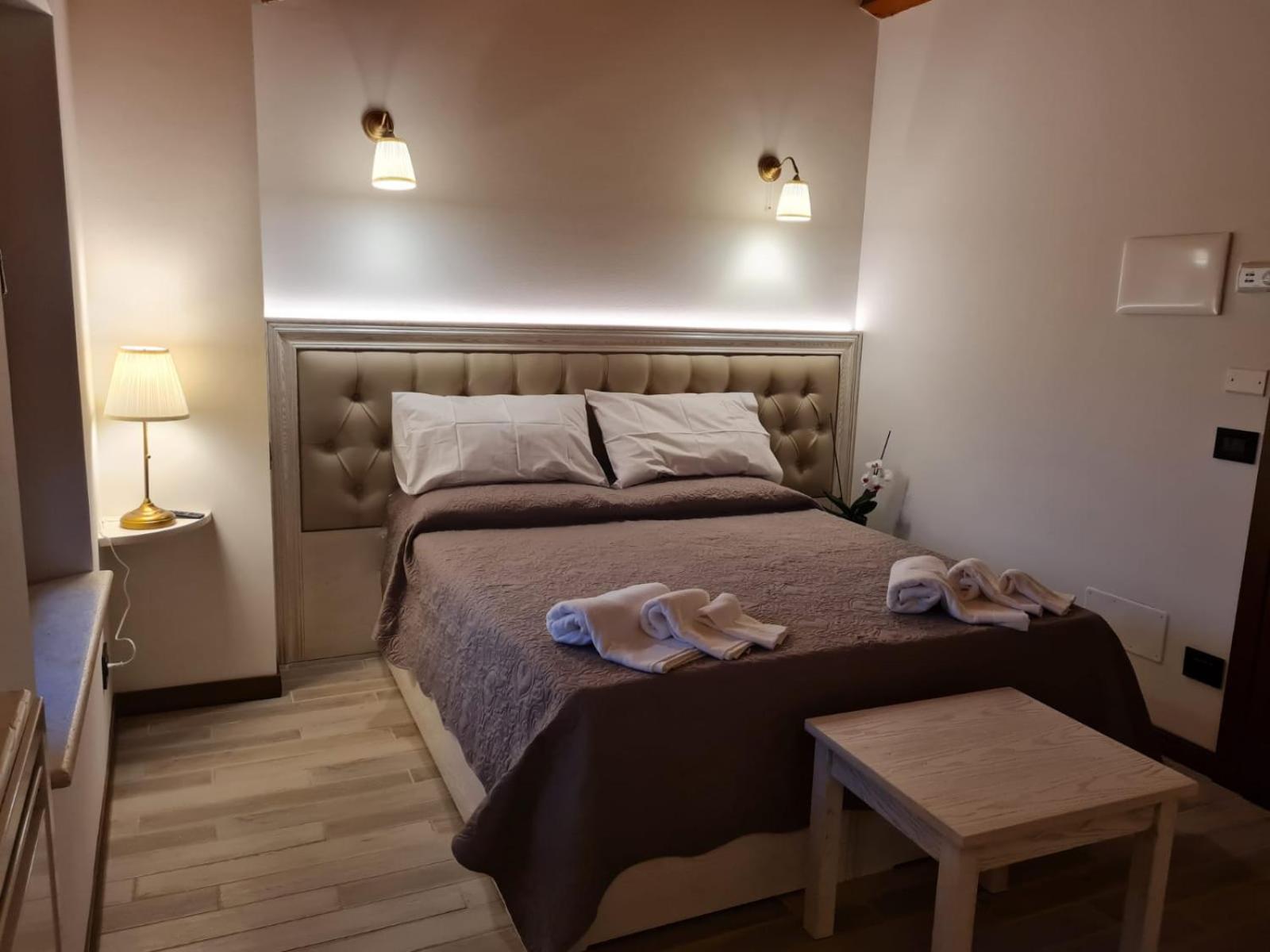 Double or Twin Room photo 2
