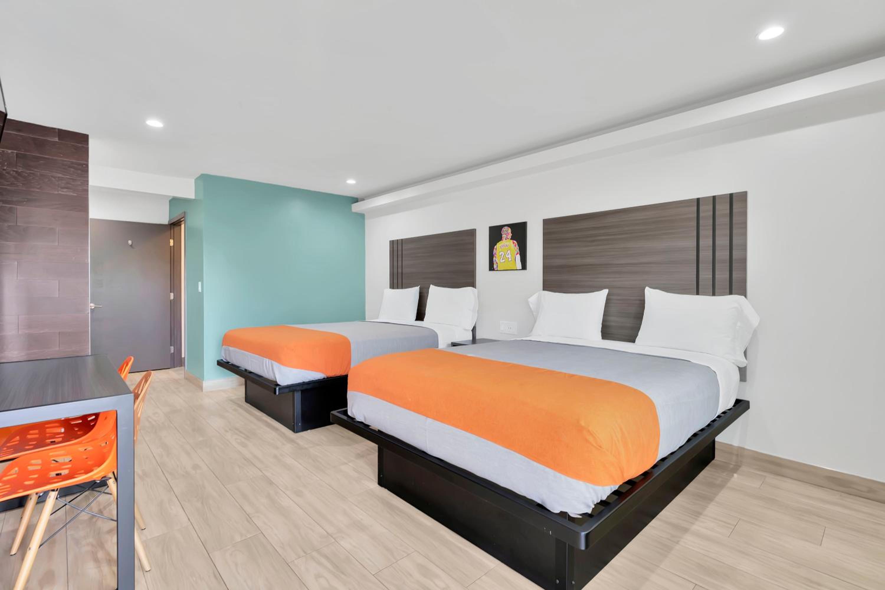 Double Room - Photo 1