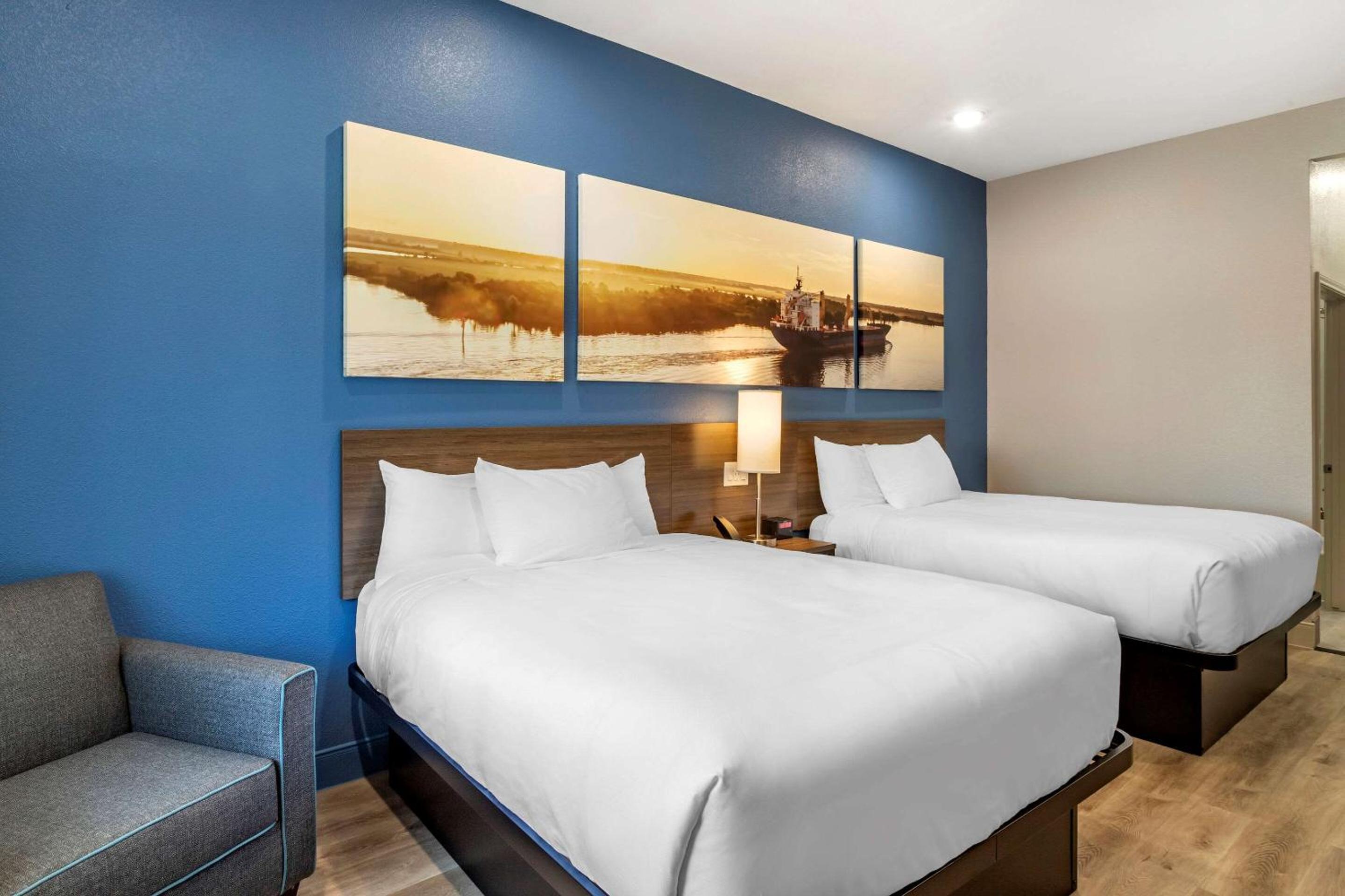 Standard Double Room with Two Double Beds - Non Smoking - Photo 1