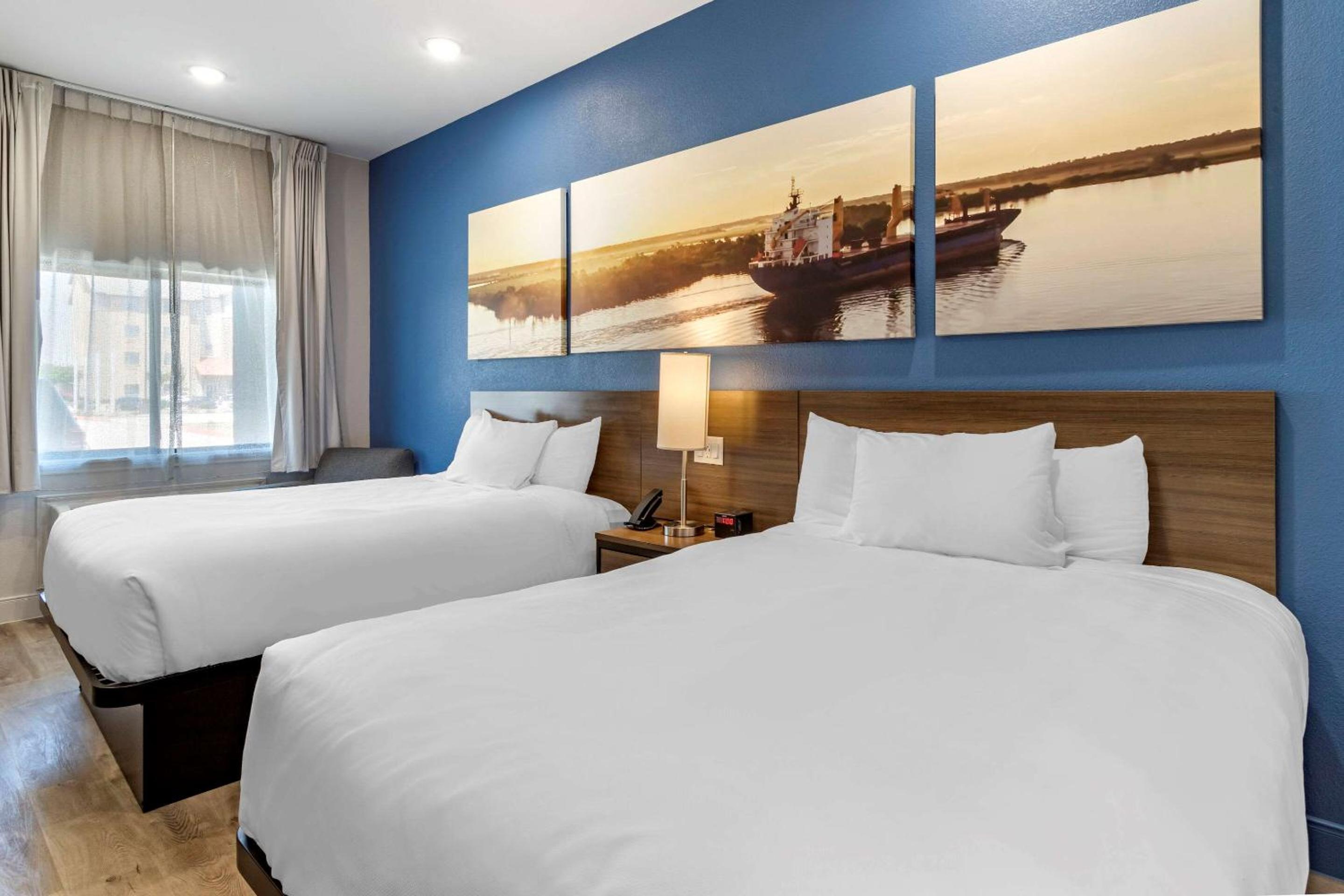 Standard Double Room with Two Double Beds - Non Smoking - Photo 4