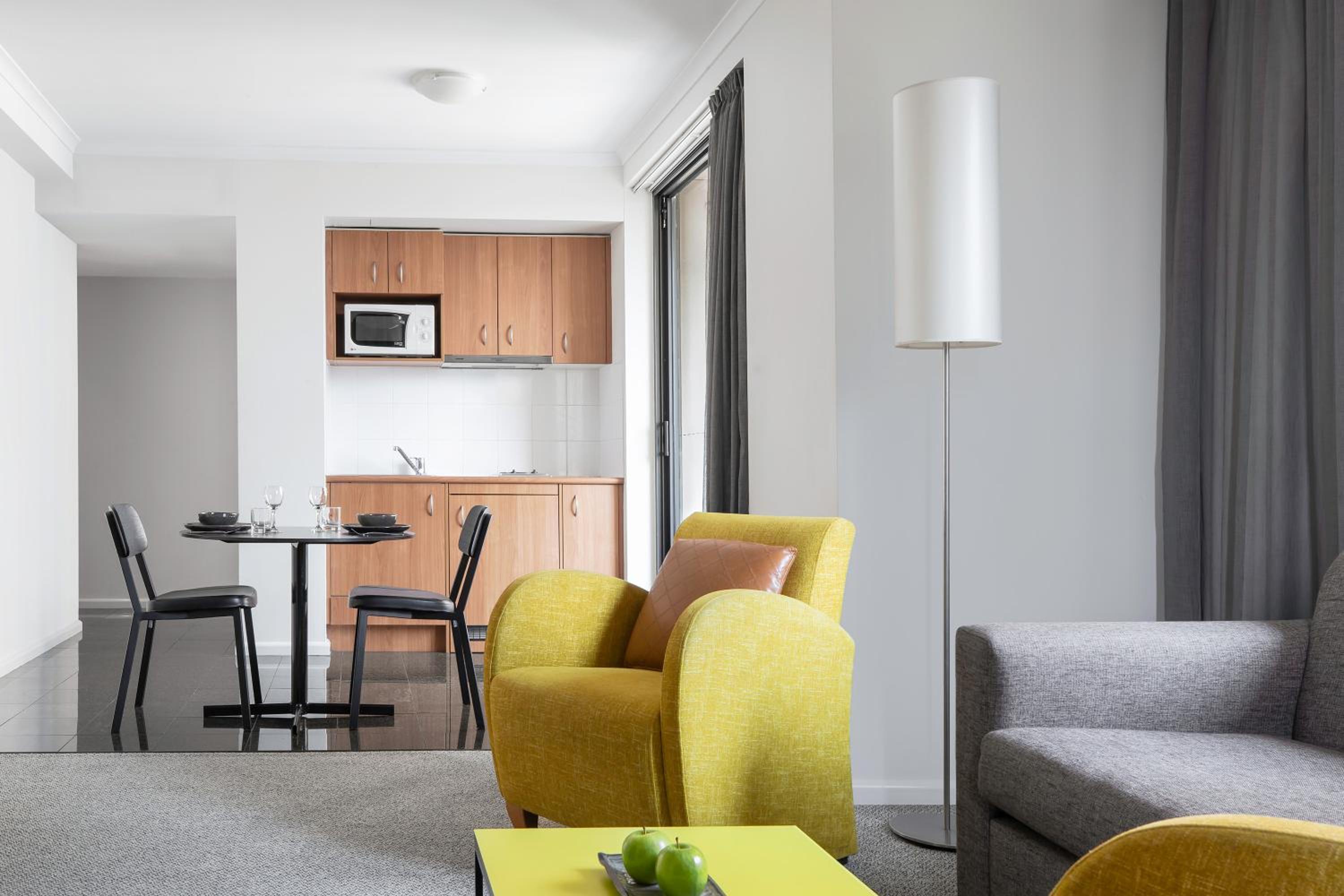 Comfort Suite photo 2