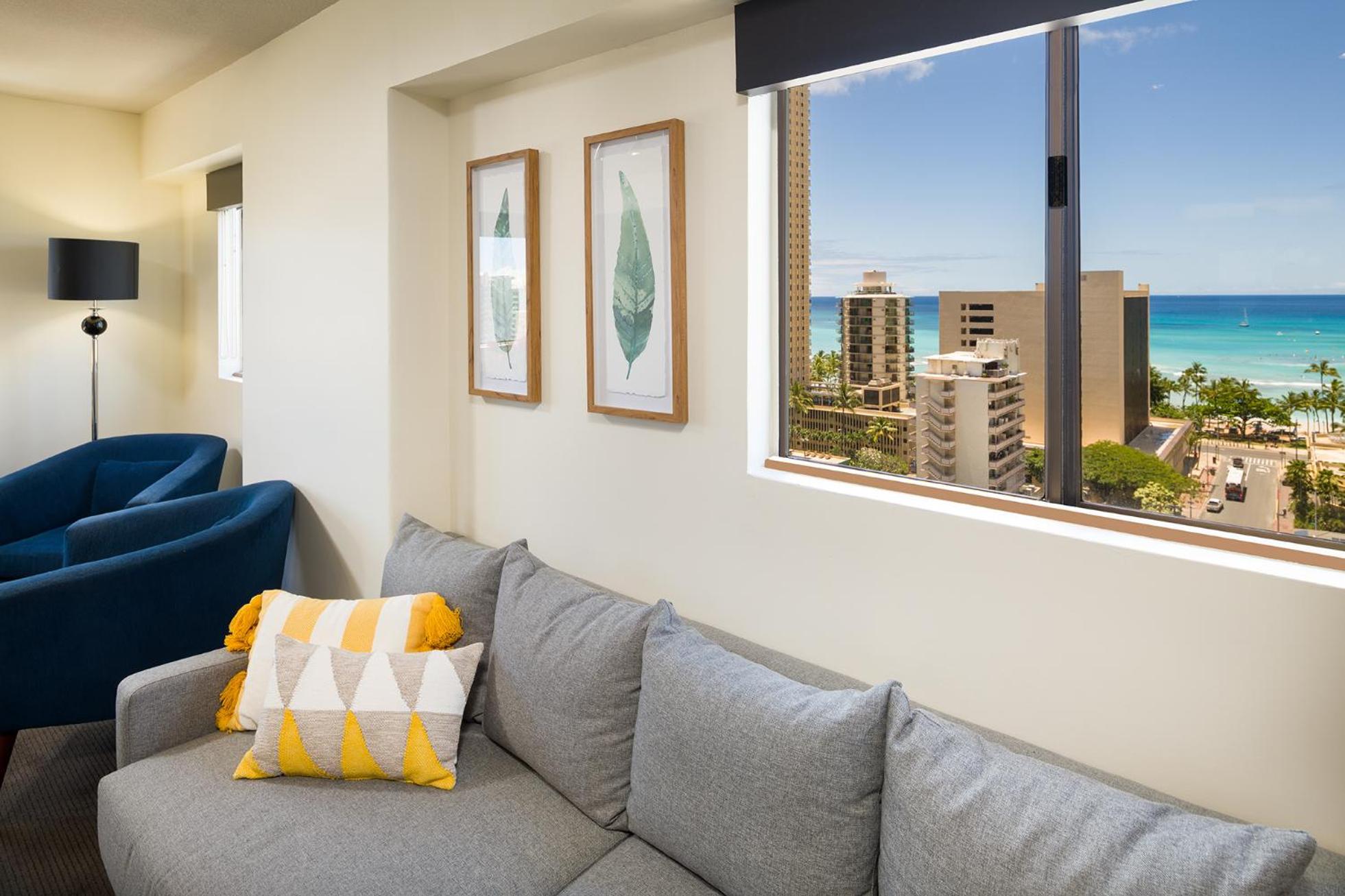 Junior Suite with Ocean View - Photo 6
