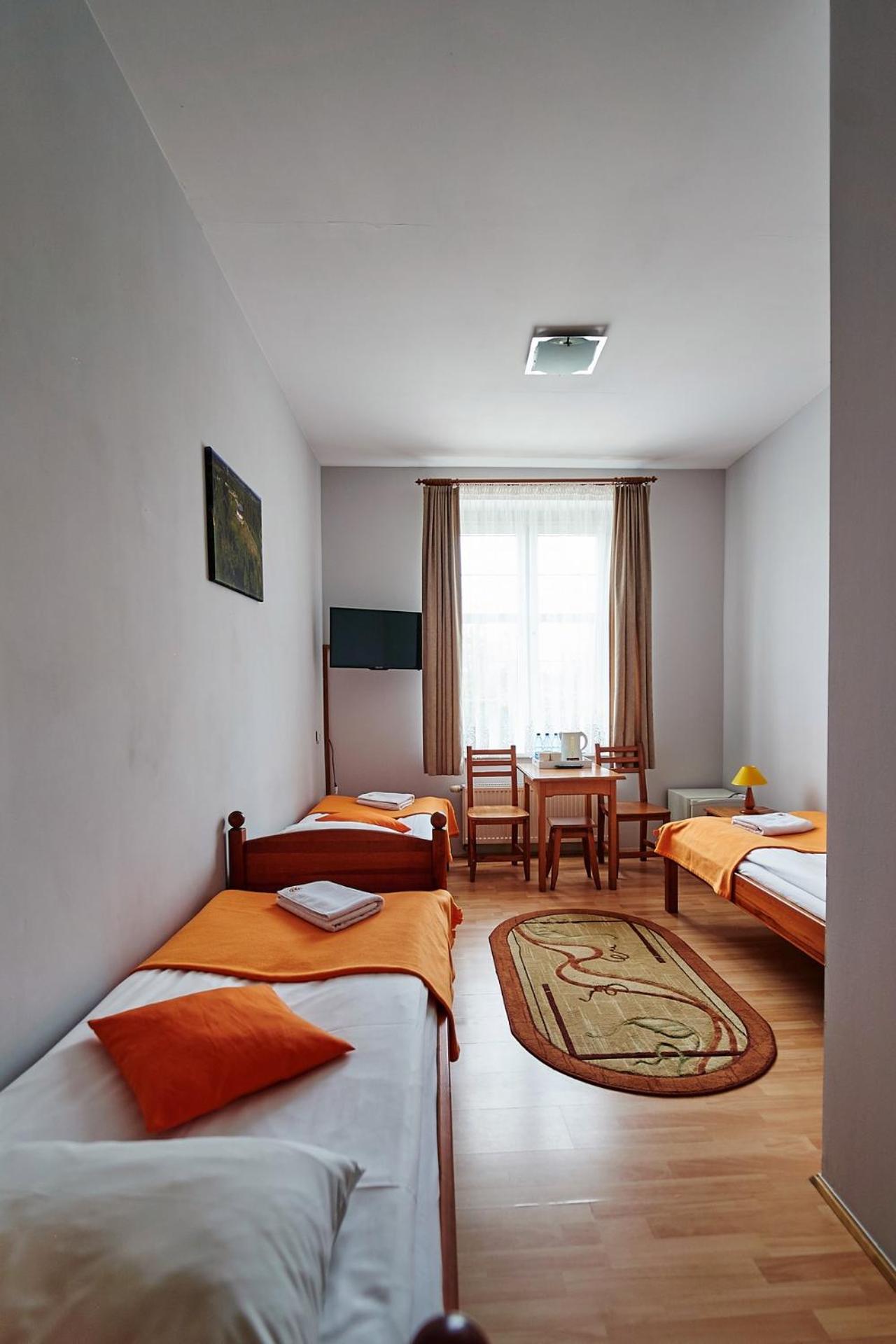 Triple Room photo 2