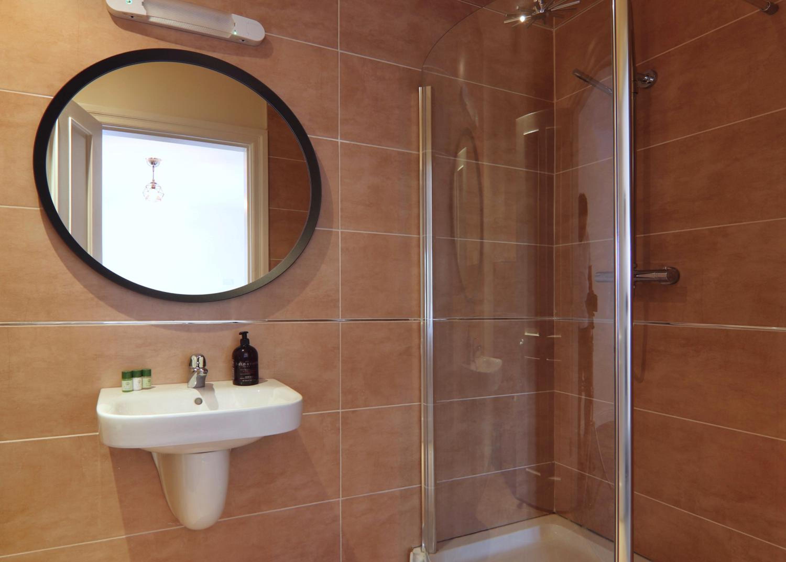 Two-Bedroom House photo 2
