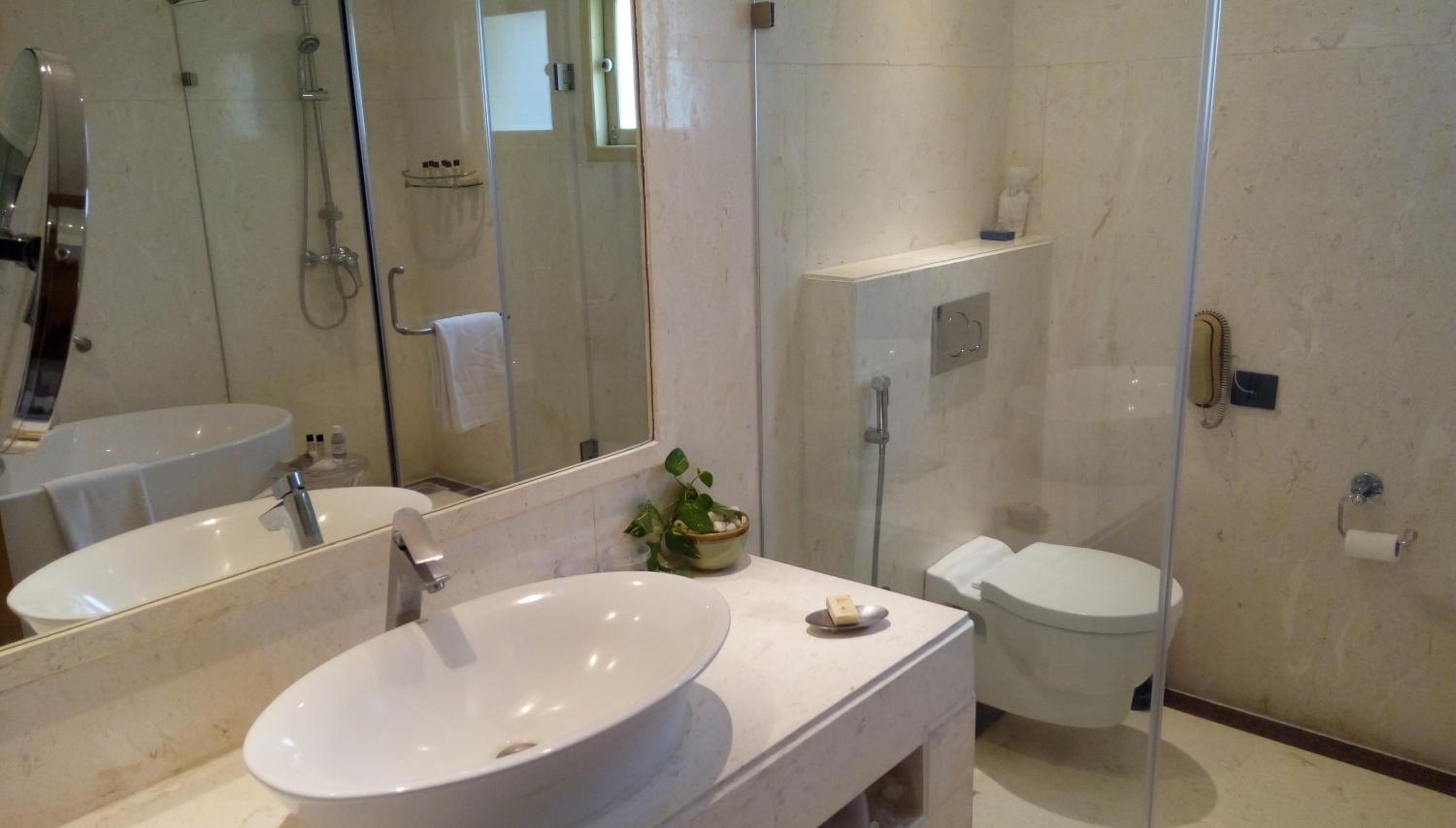 Grand Villa Sea View King Bed - Photo 6