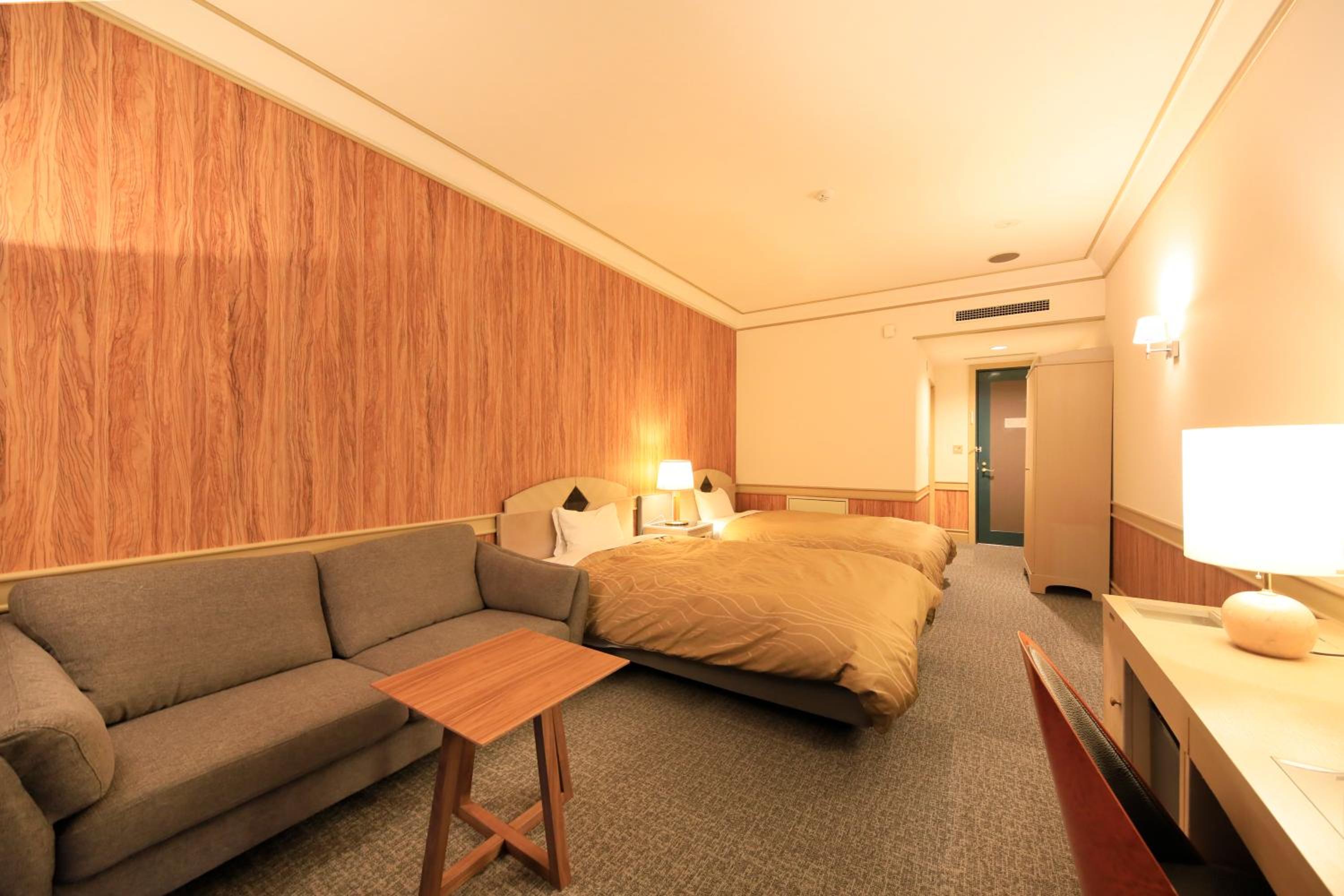 Standard Twin Room - Photo 2