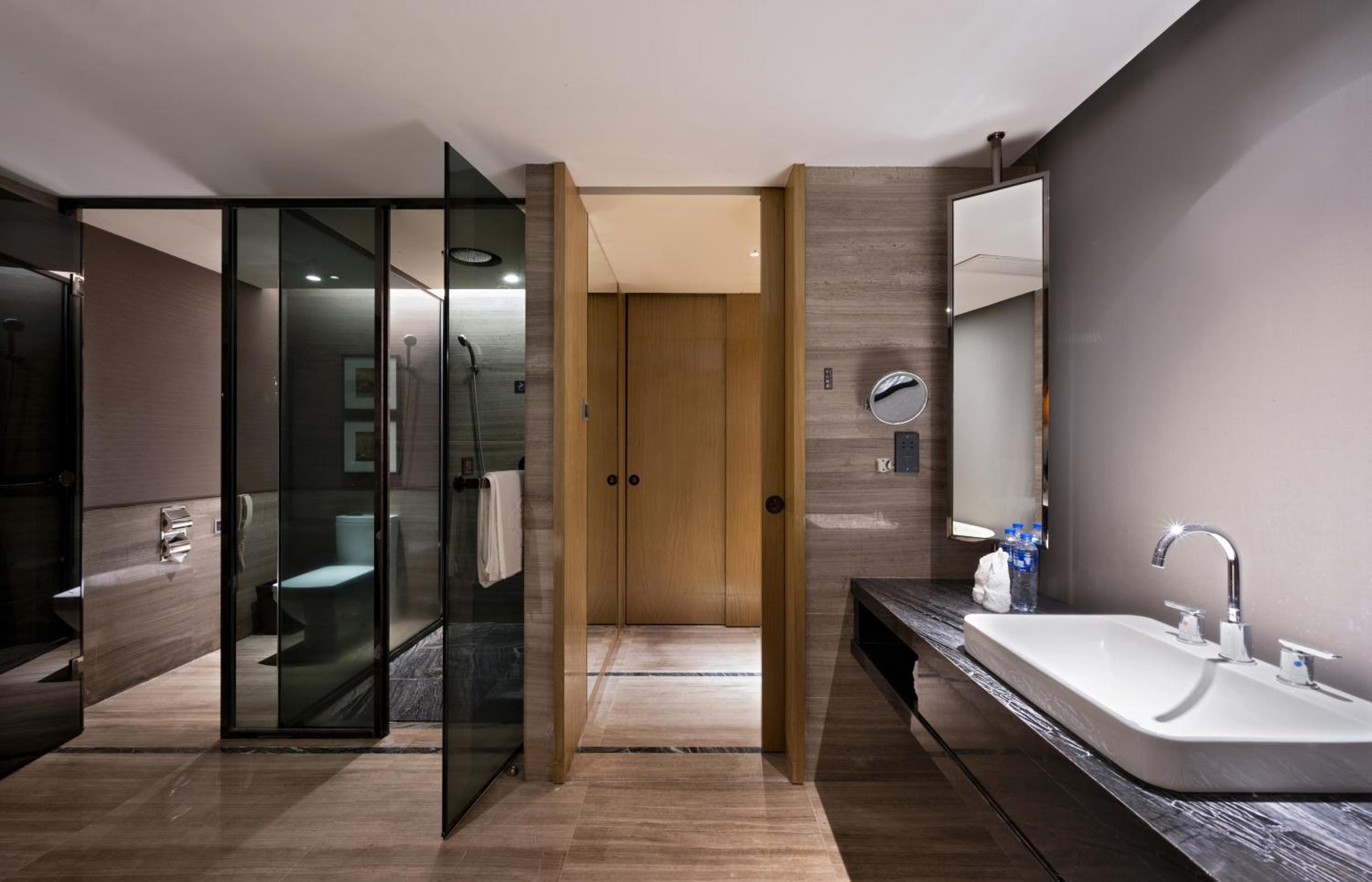Superior Twin Room - Photo 7