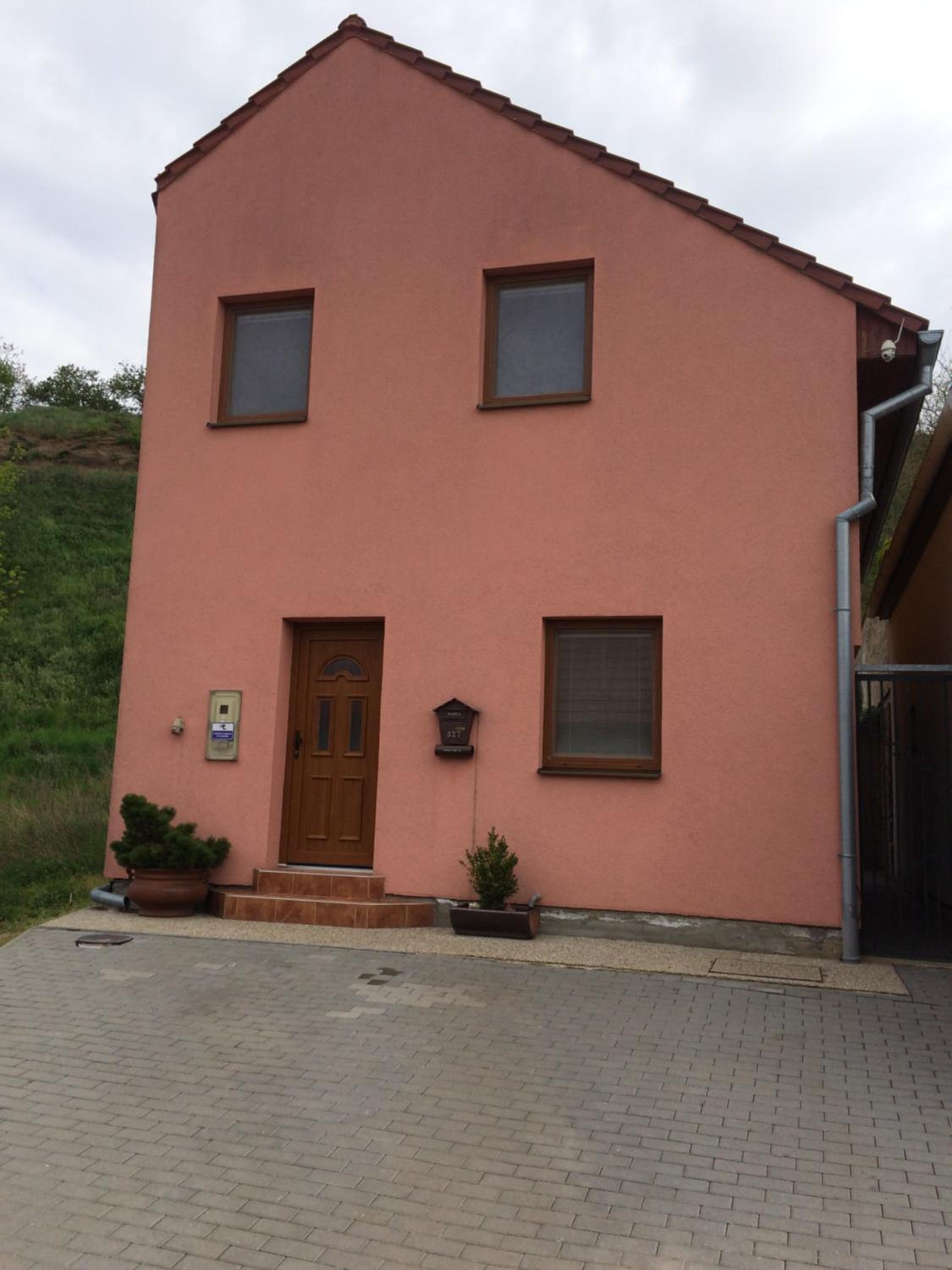 Three-Bedroom House photo 1
