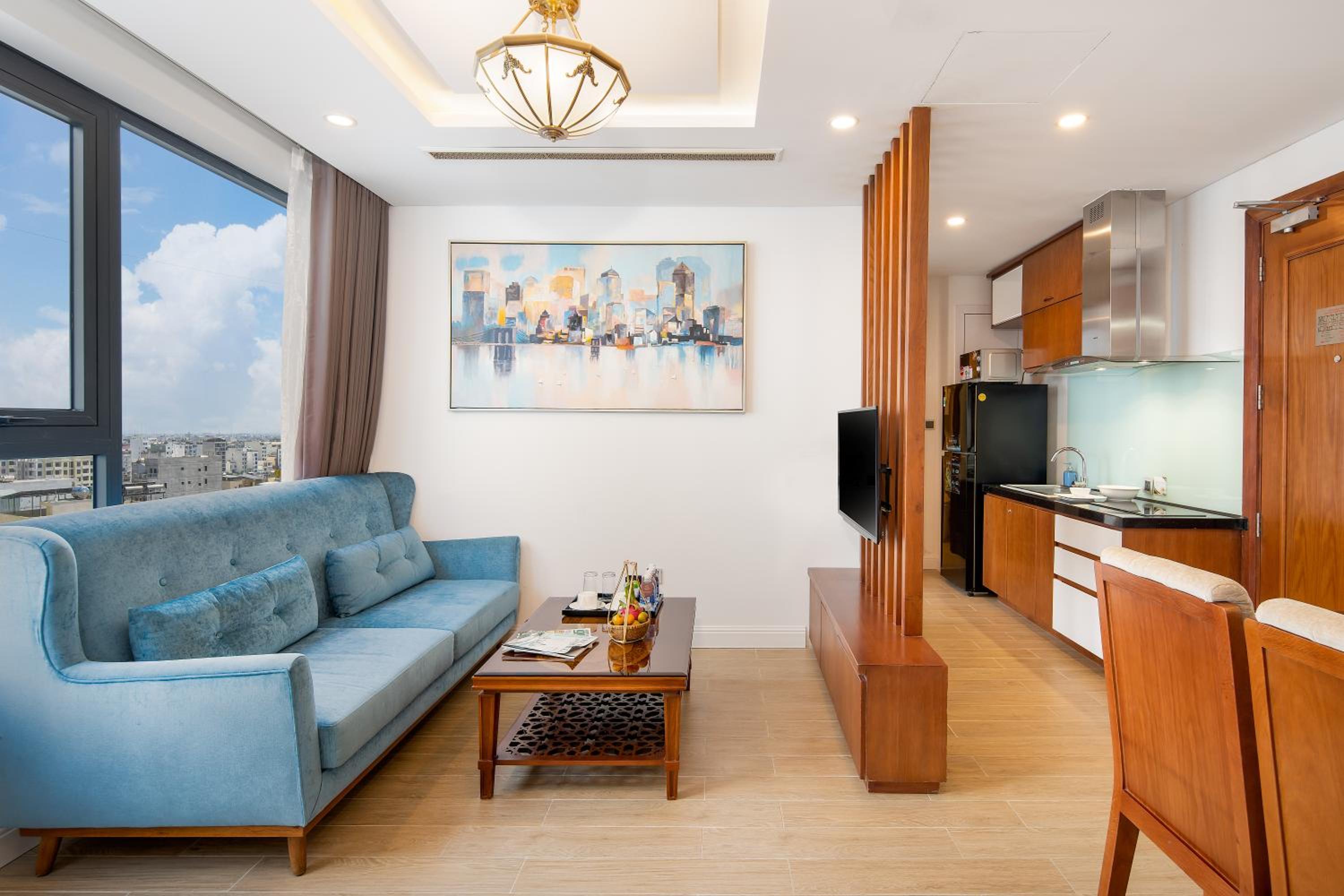 Two-Bedroom Apartment (4 Adults)