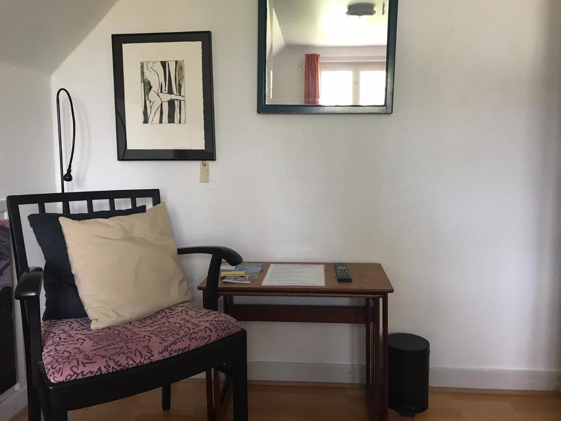 Standard Double Room with Shared Bathroom photo 1