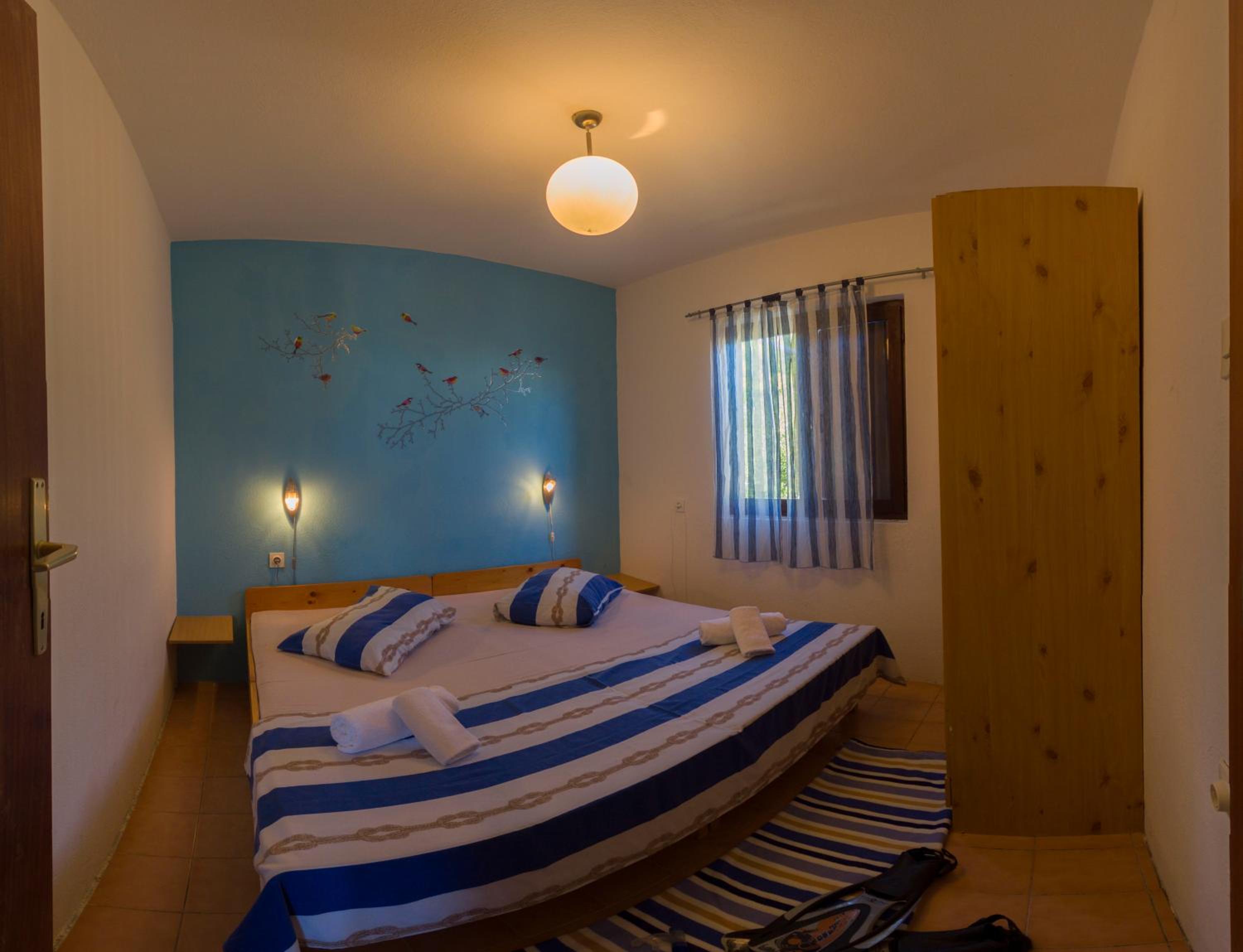 Four-Bedroom Apartment With Sea View photo 2