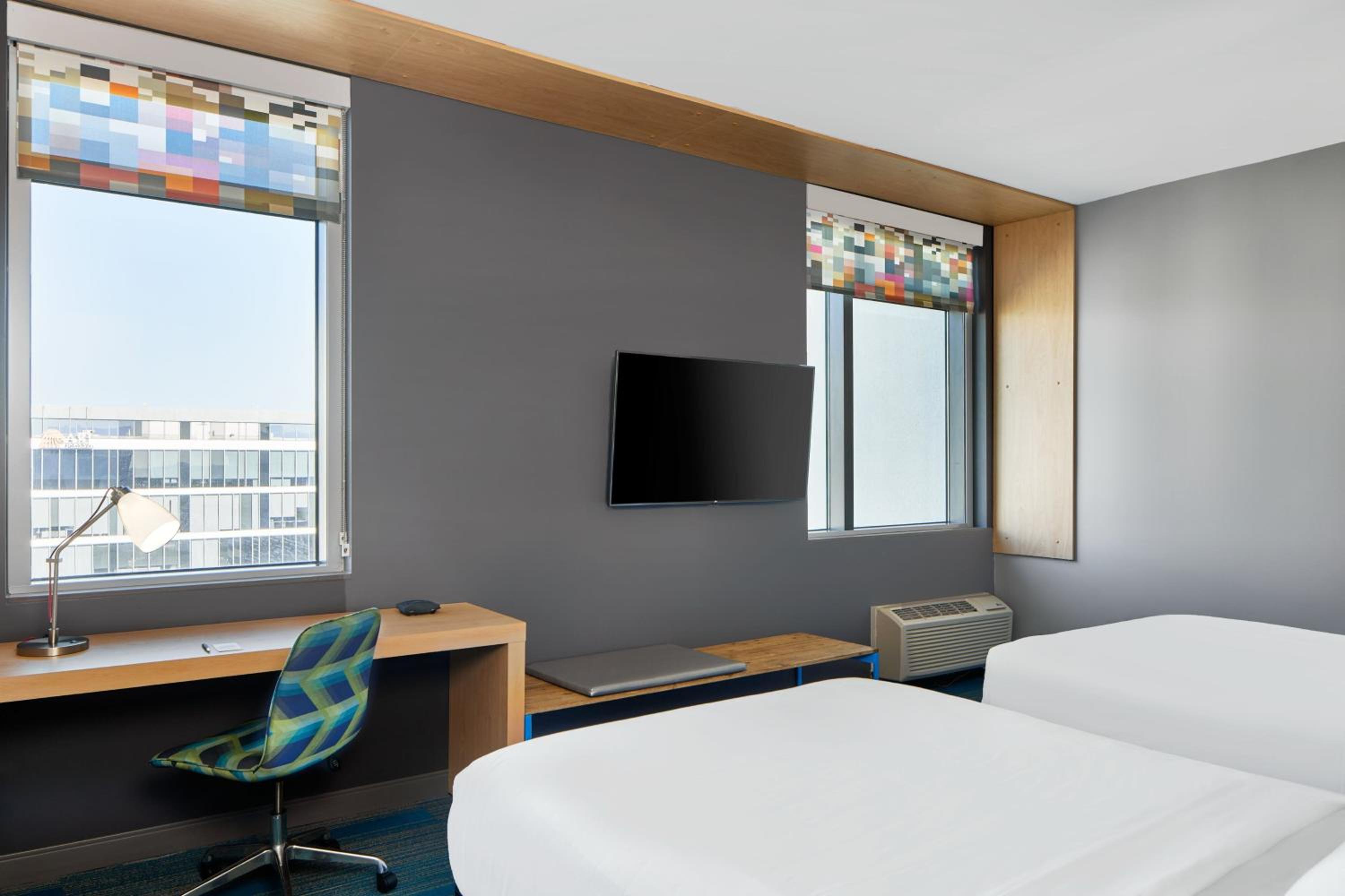 Queen Room with Two Queen Beds and Bathtub - Mobility Access/Hearing Accessible photo 1