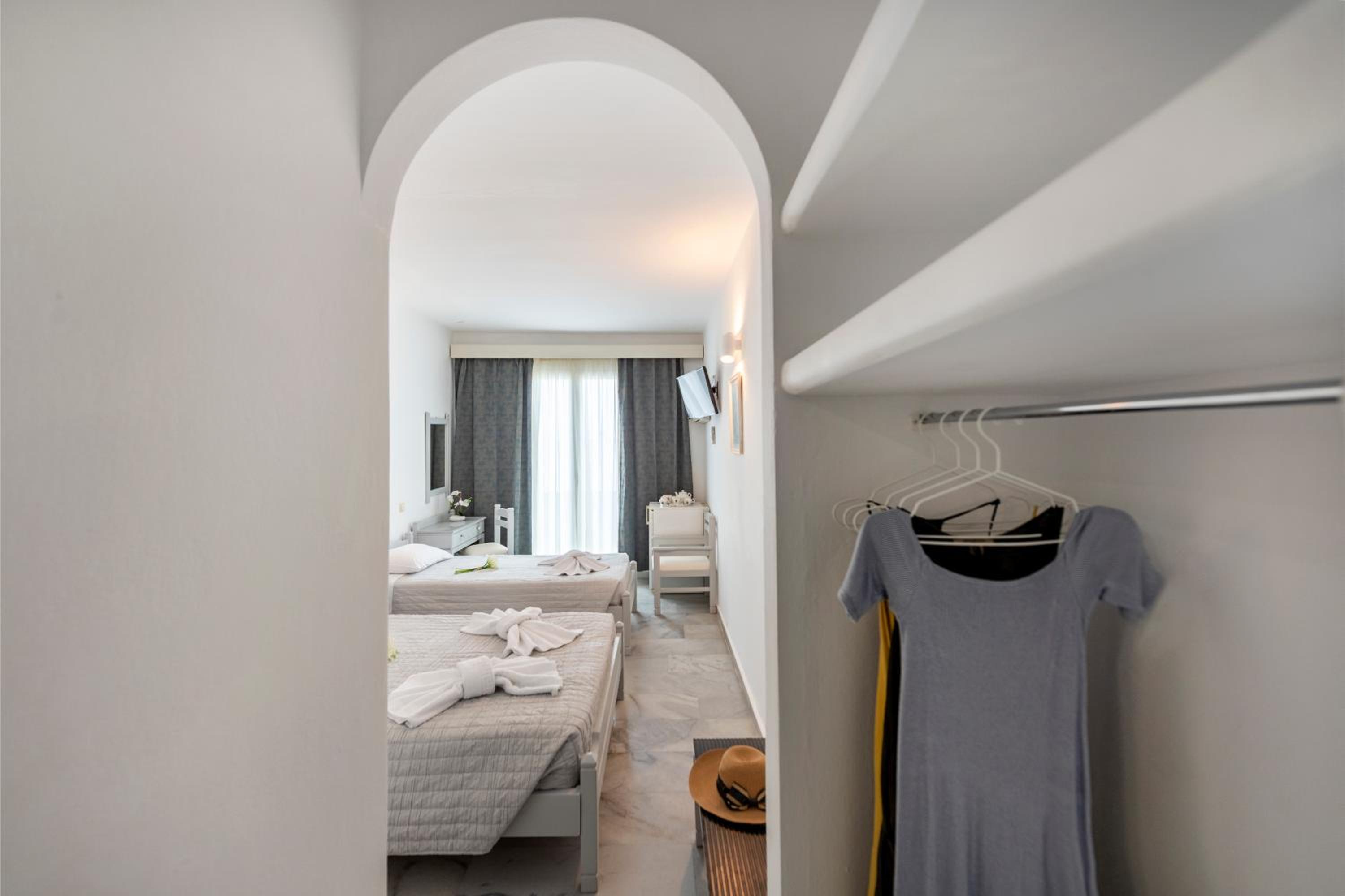 Triple Room photo 2