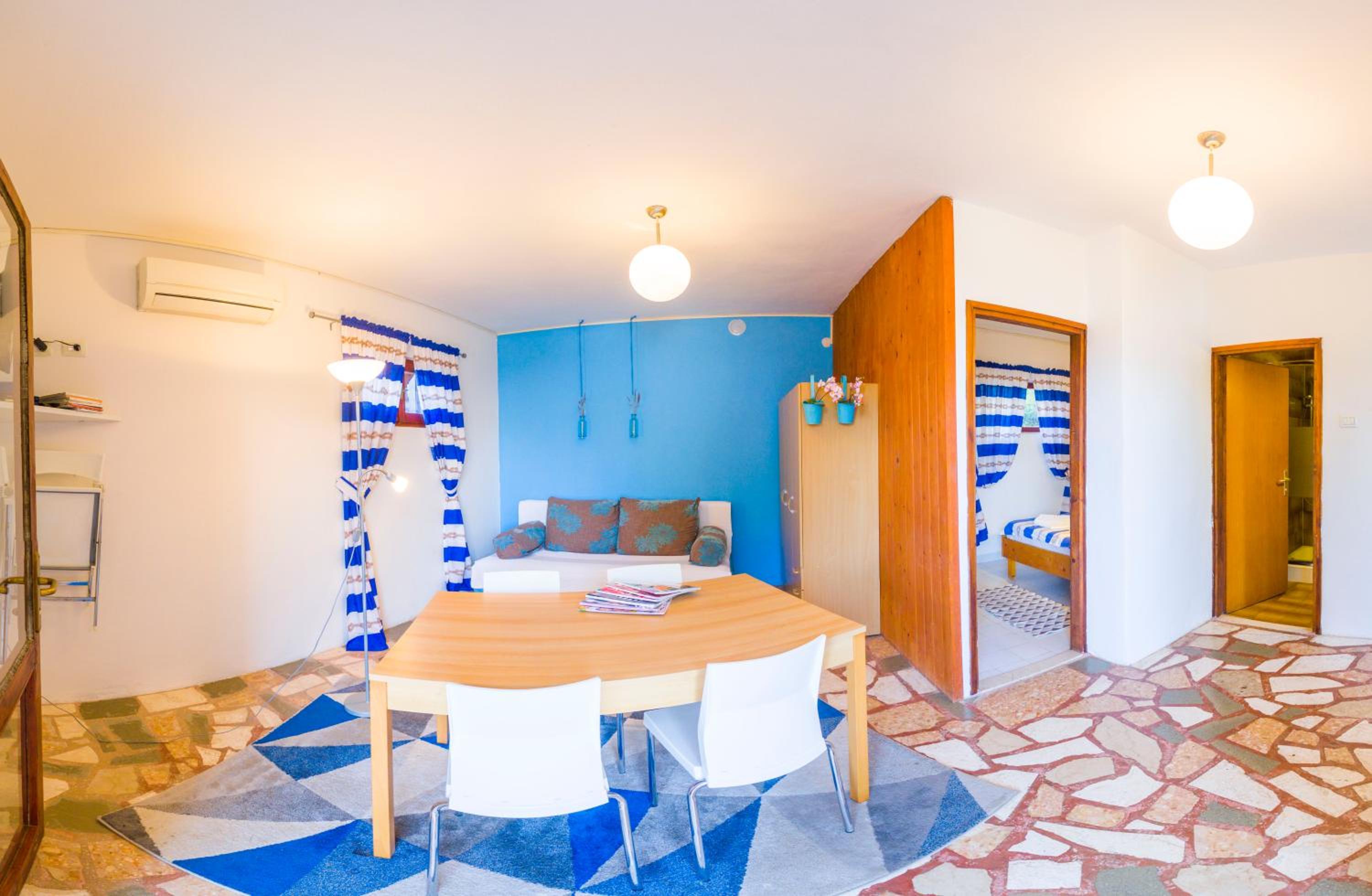 Junior Suite With Balcony photo 3