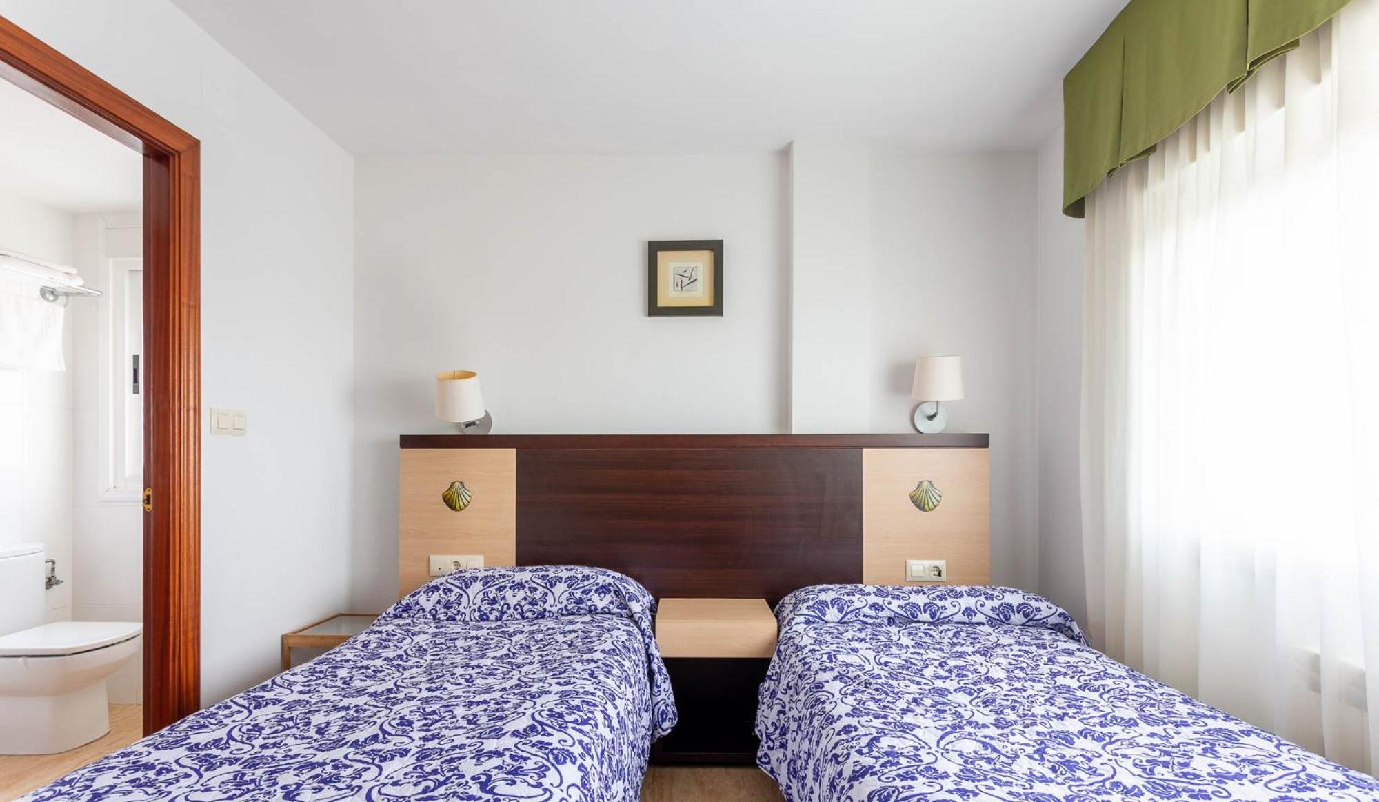 Double Room - Photo 3