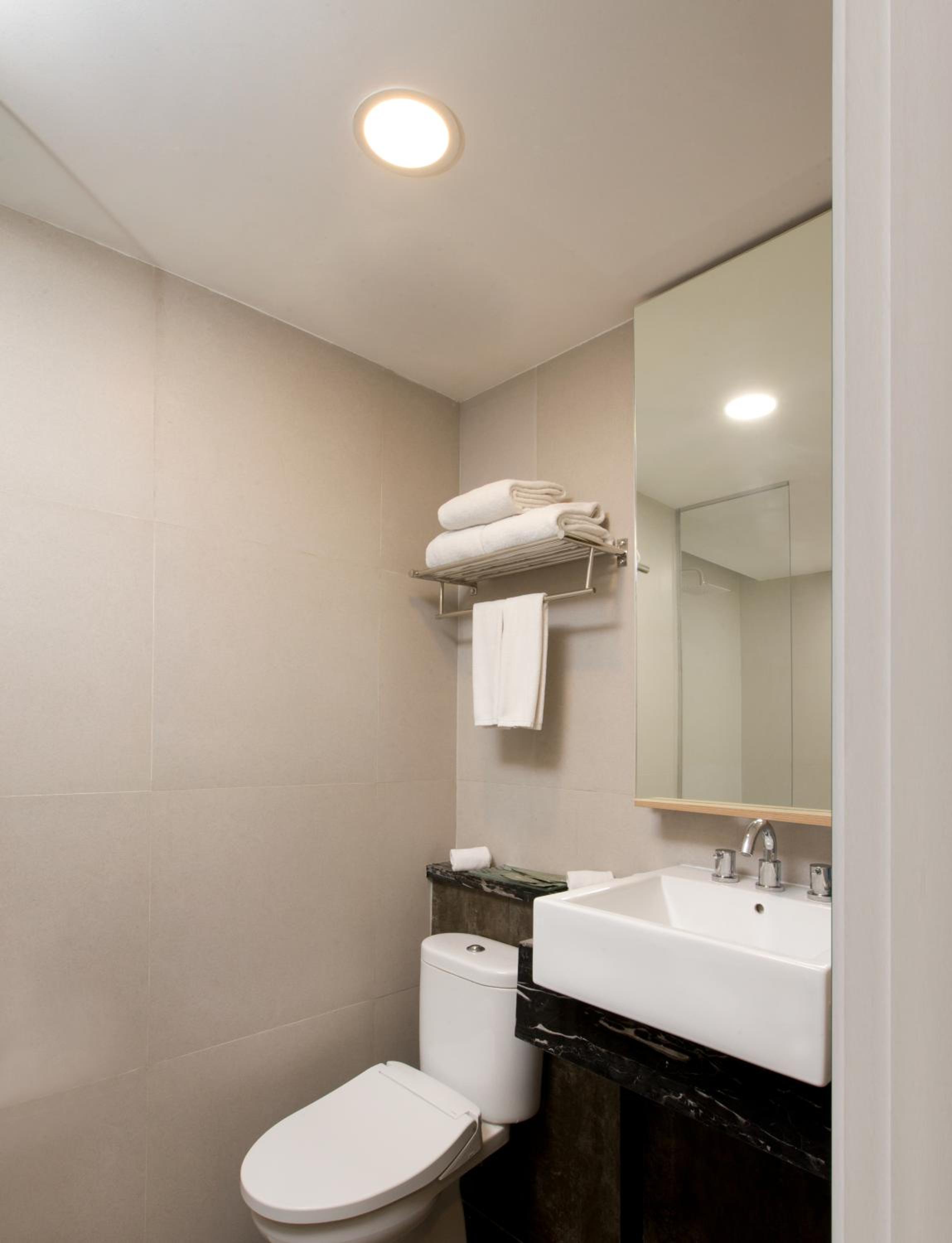 Deluxe Twin Room photo 3