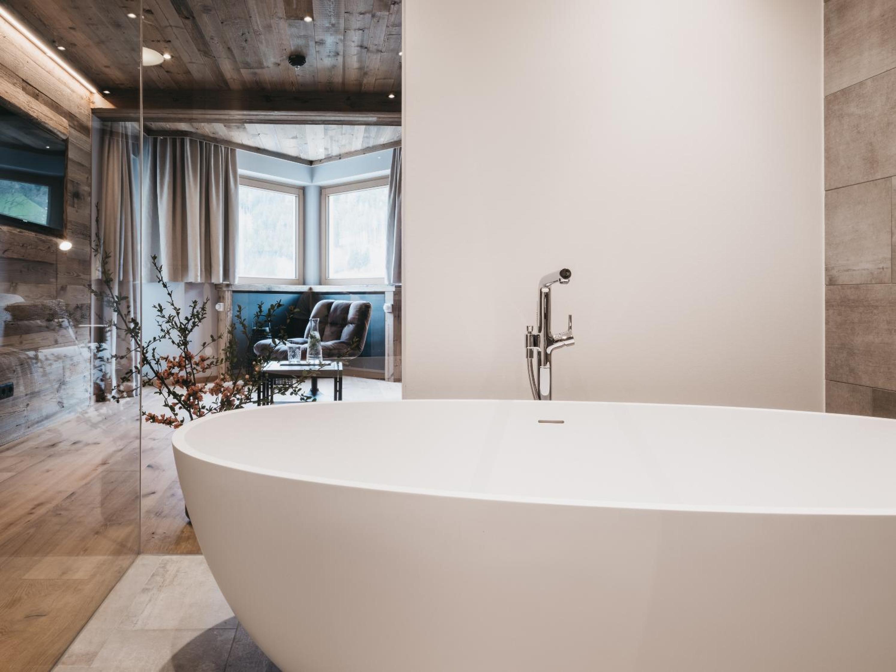 One-Bedroom Suite Spa photo 2