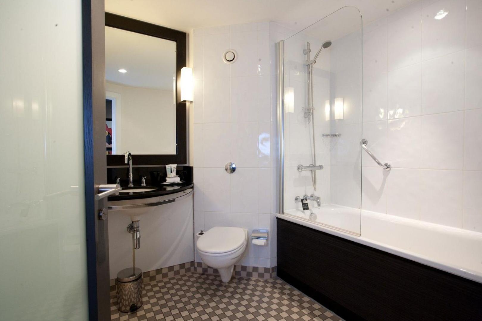 Standard Double Room - Photo 4