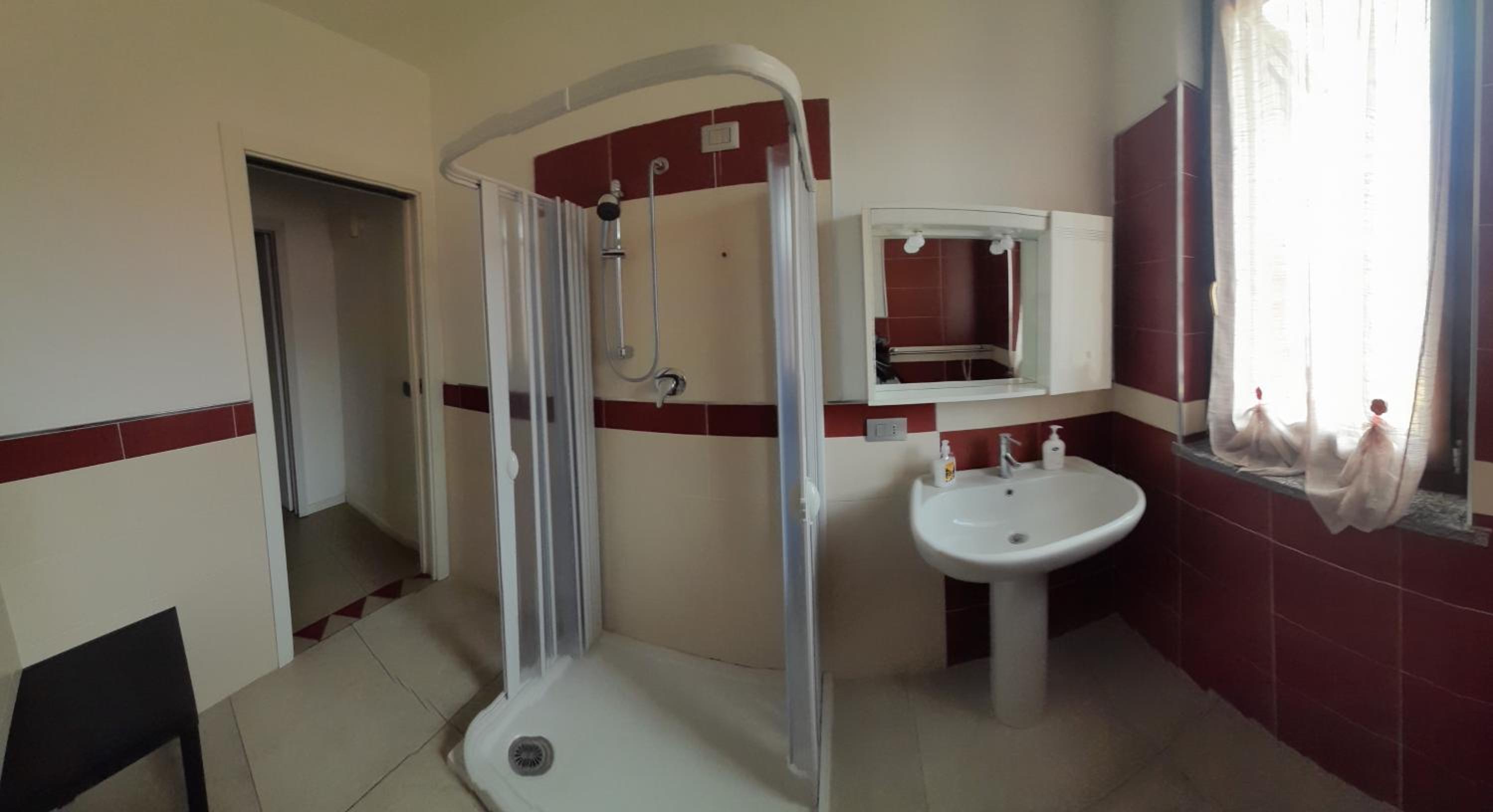 Classic Quadruple Room - Photo 3