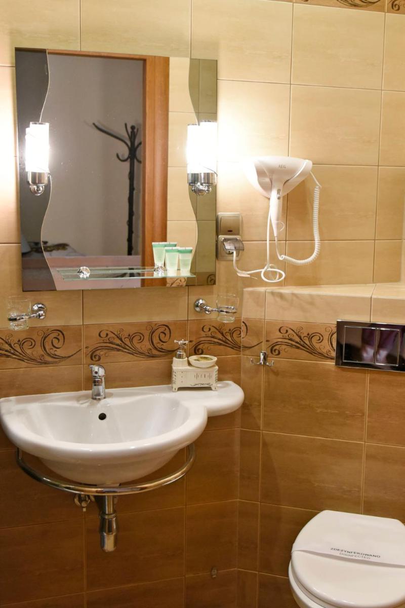 City - Deluxe Double or Twin Room with Balcony photo 1