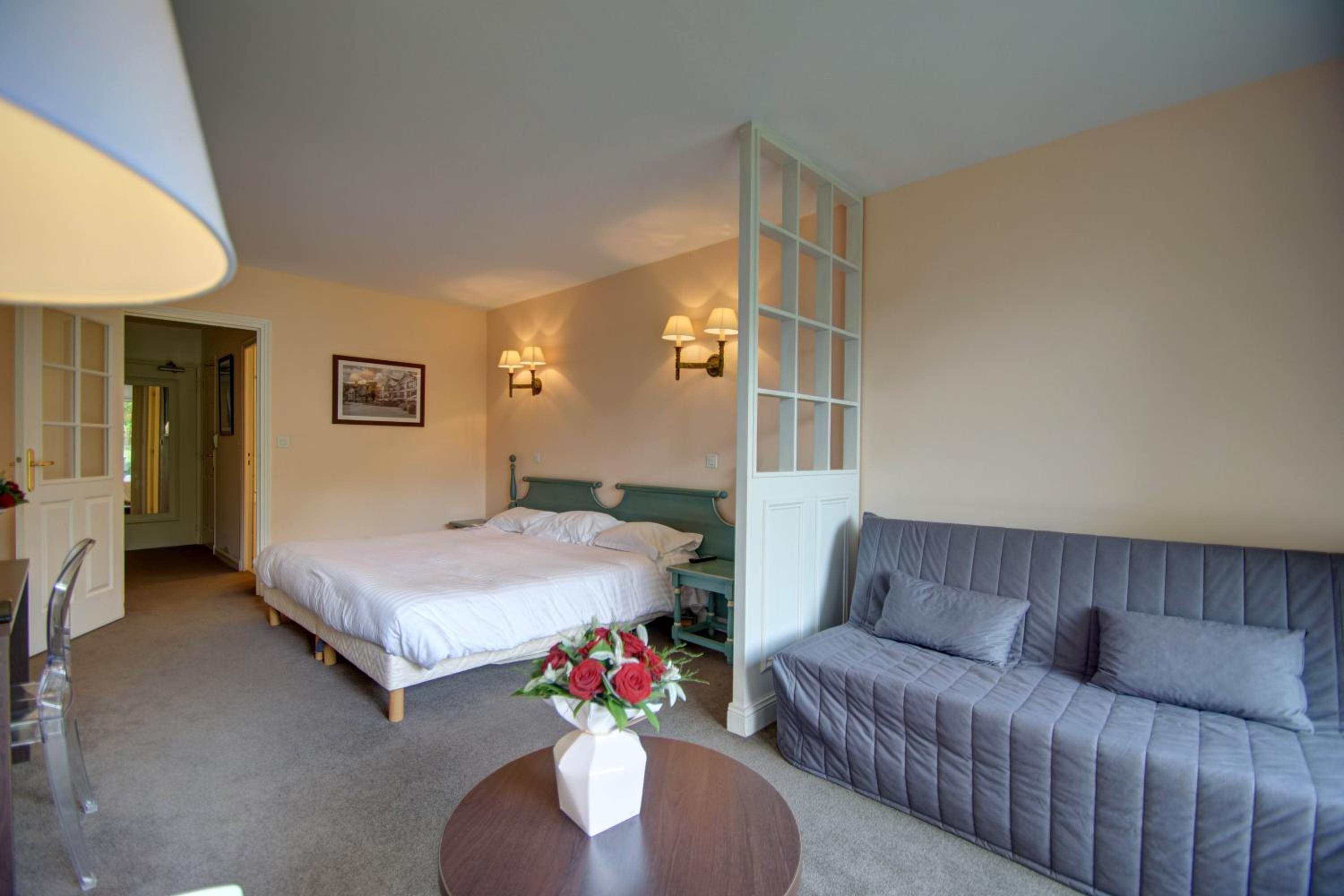 Double Room with Terrace - Photo 2