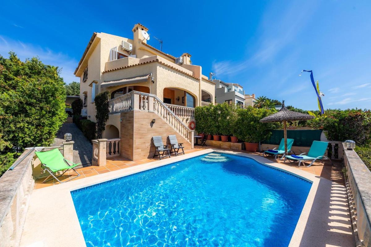 Holiday Home photo 1
