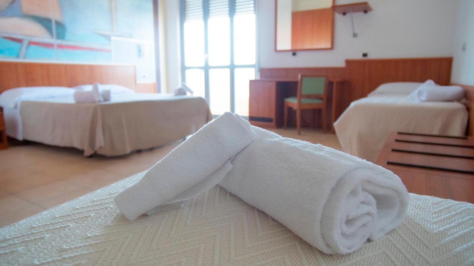 Quadruple Room with Side Sea View