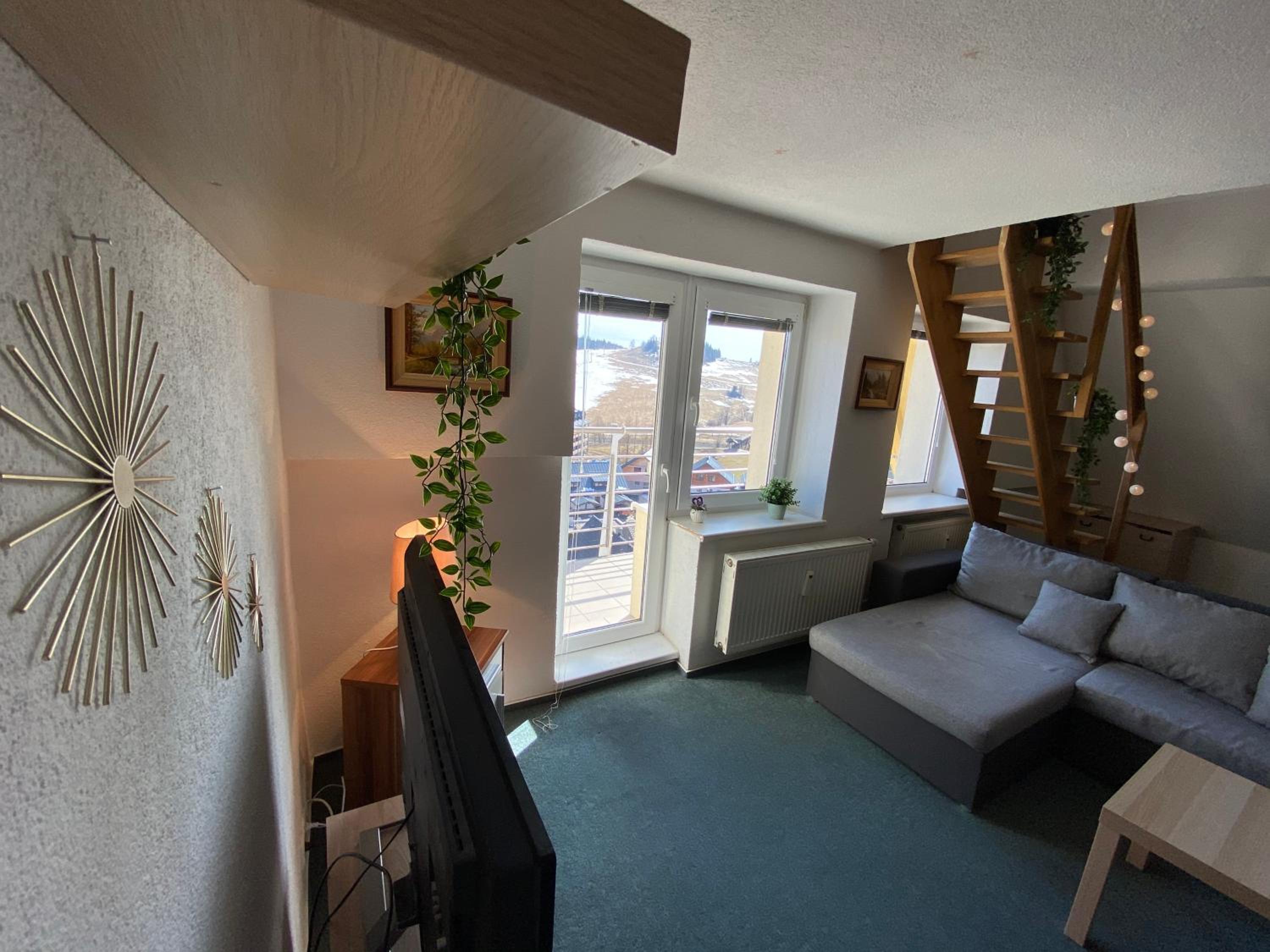 One-Bedroom Apartment - Photo 22