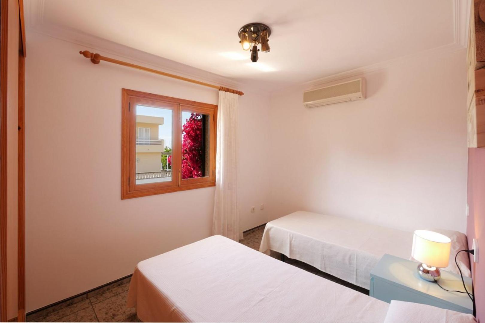 Three-Bedroom House photo 2
