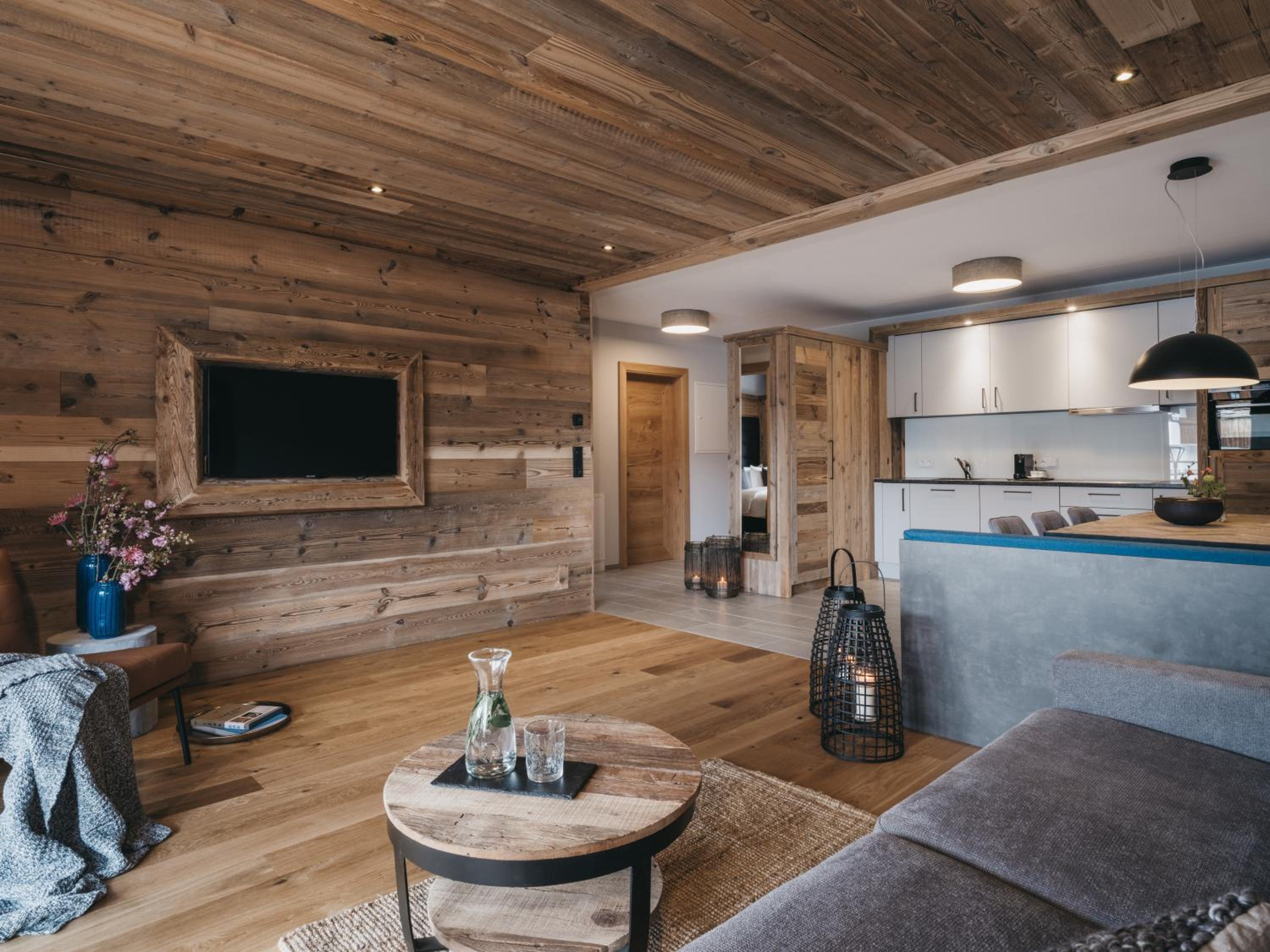 One-Bedroom Suite - Photo 1
