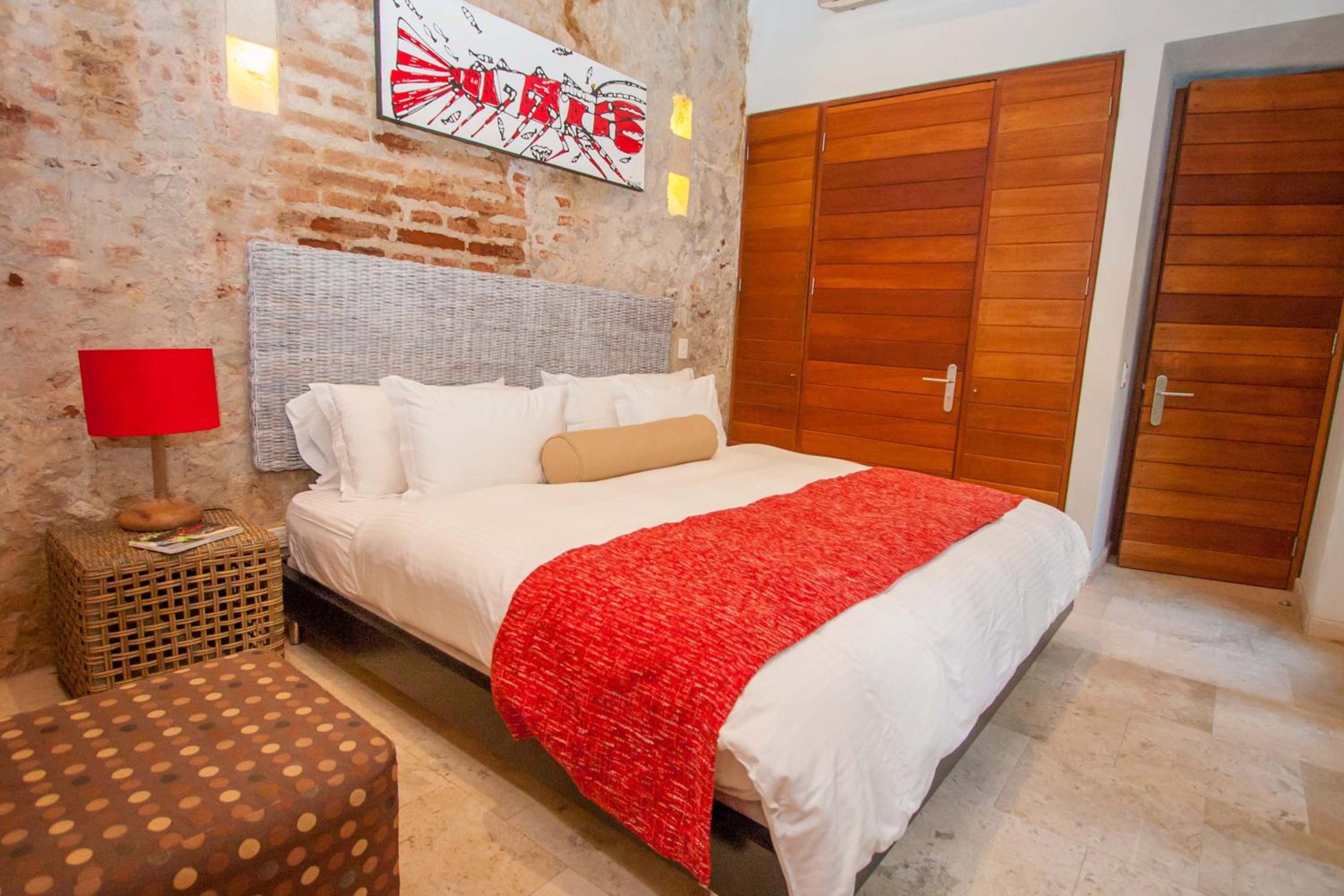 Deluxe Double Room photo 2