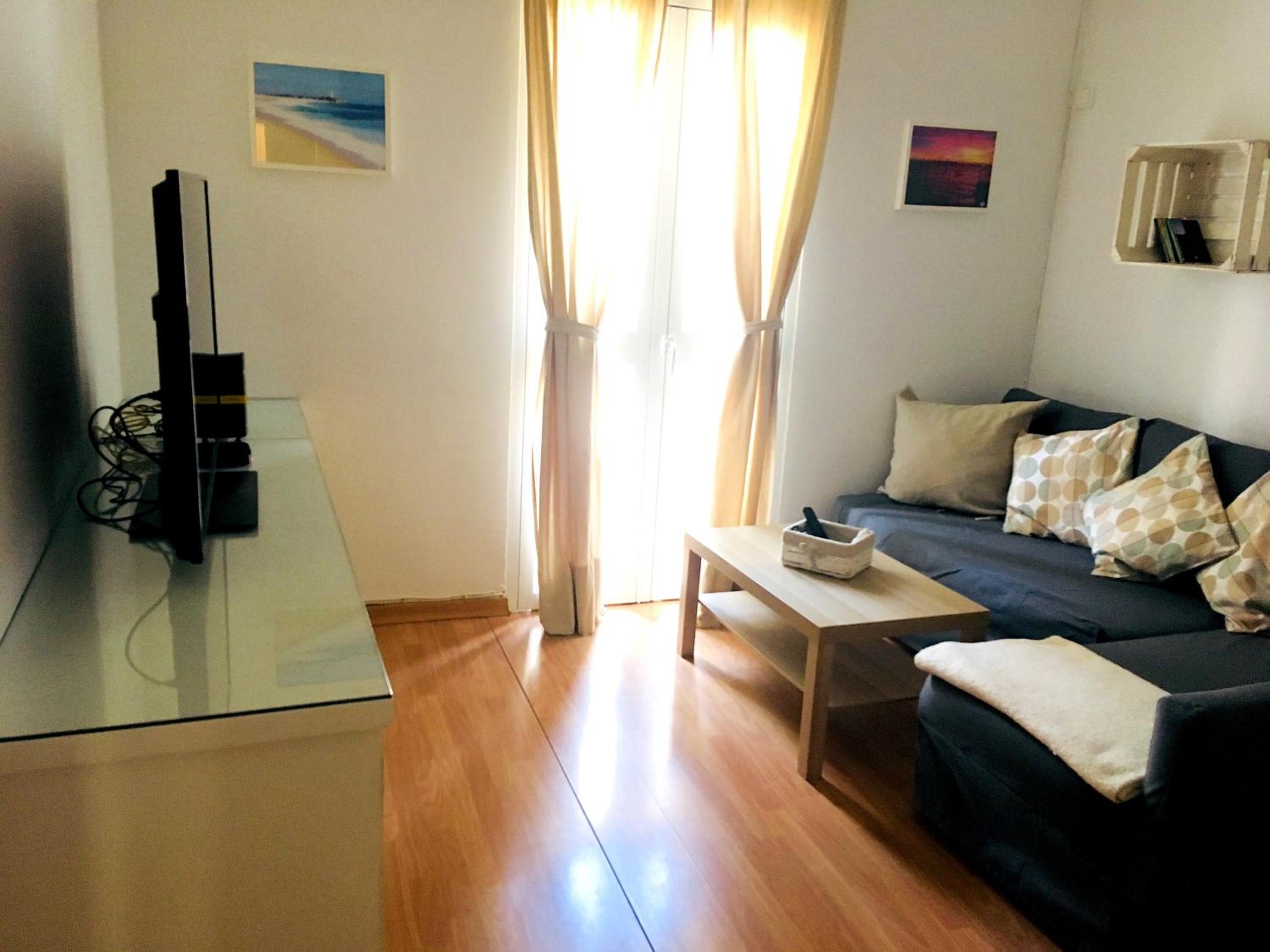 One-Bedroom Apartment - Photo 23