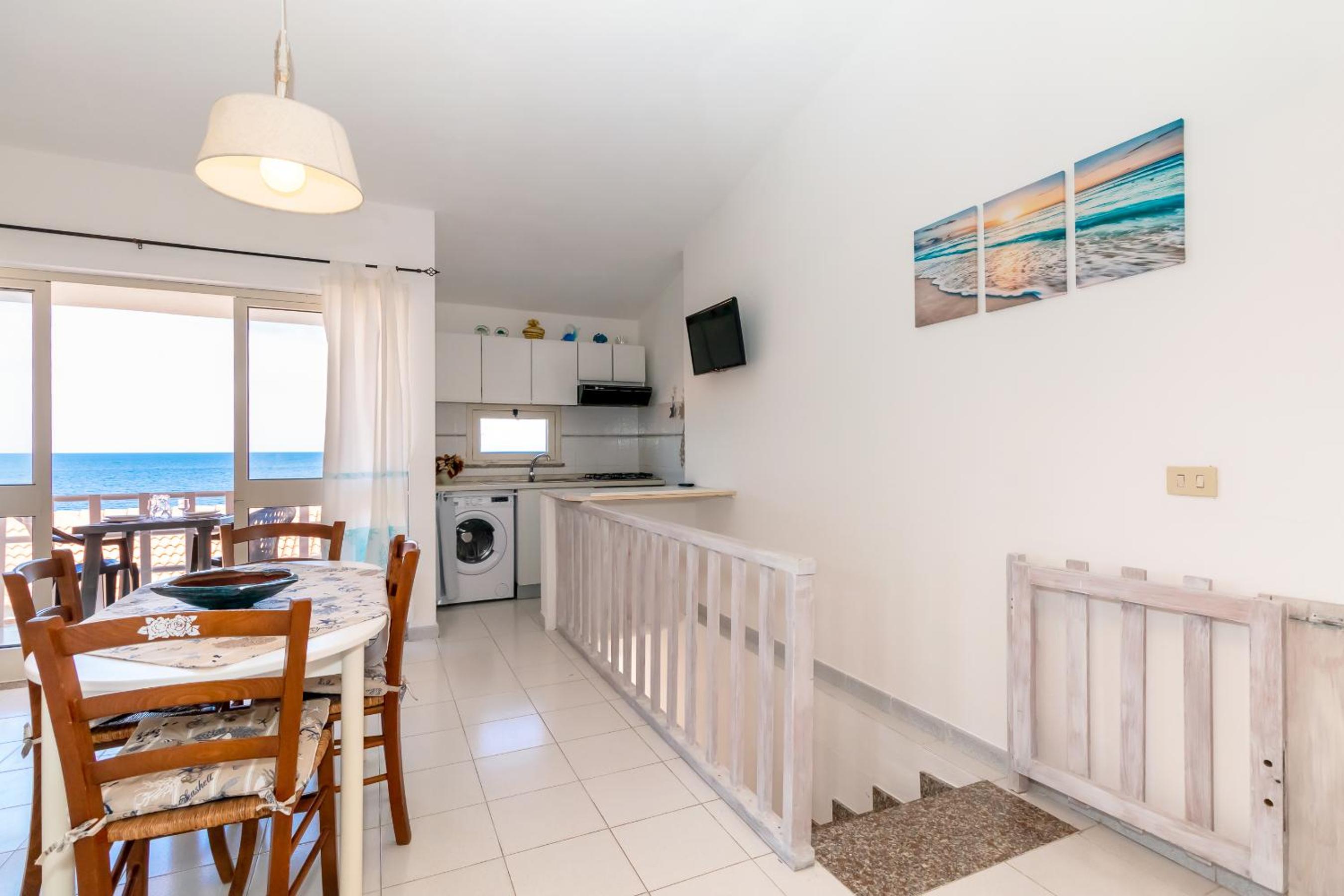 Two-Bedroom Deluxe Apartment with Ocean View photo 1