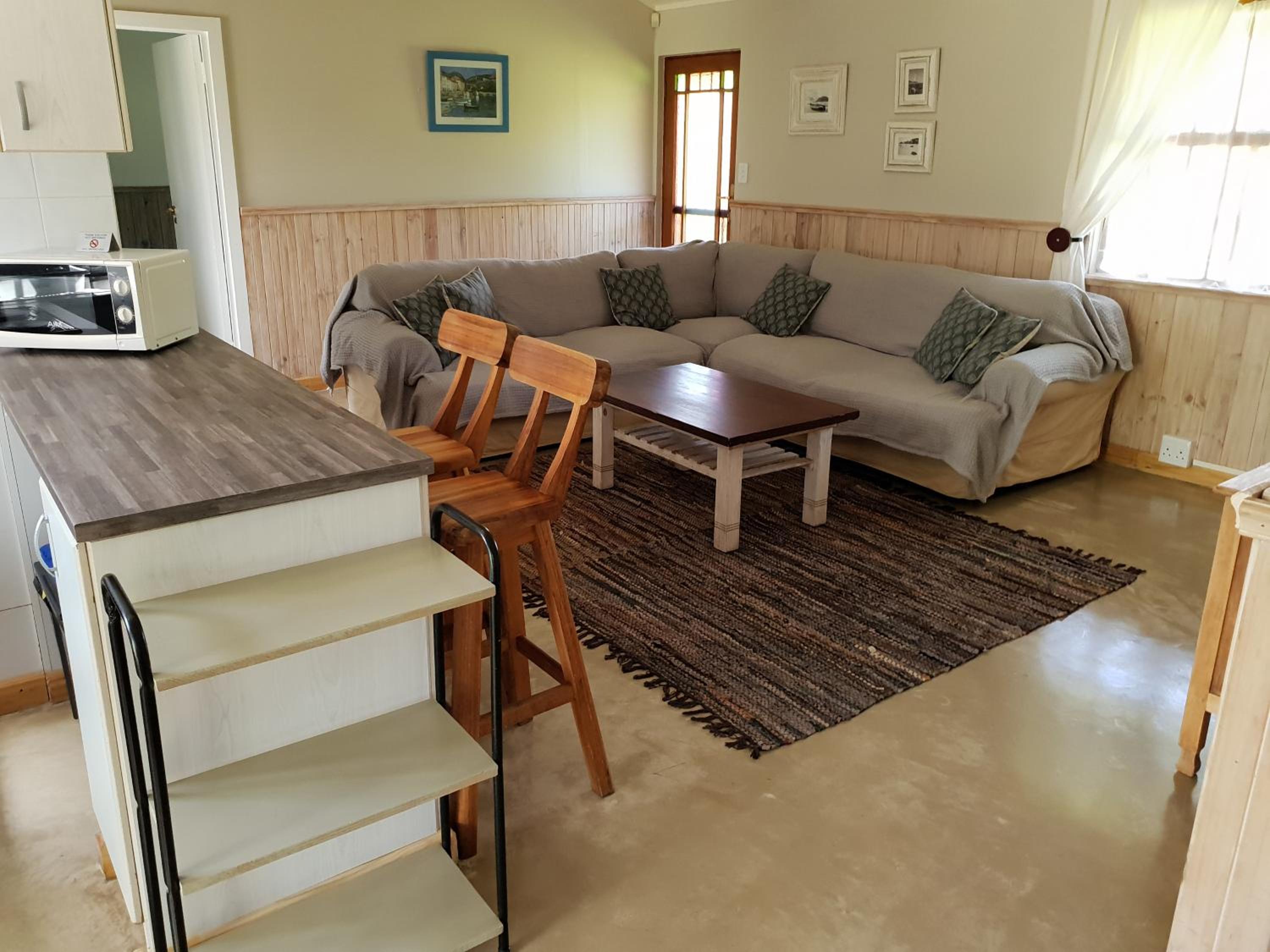 Two-Bedroom Cottage (4 Adults)  photo 1