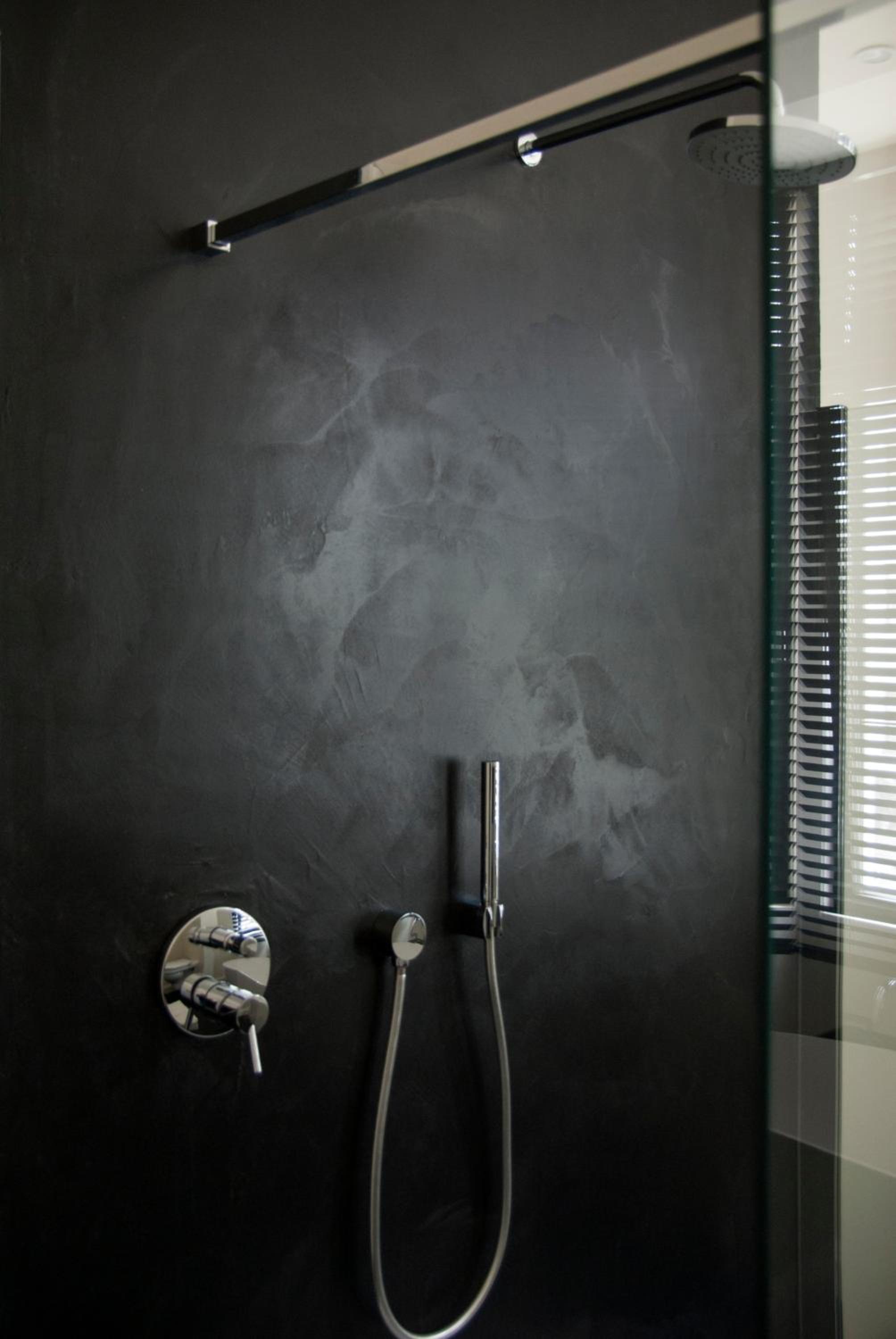 Deluxe Double Room with Private Bathroom photo 2