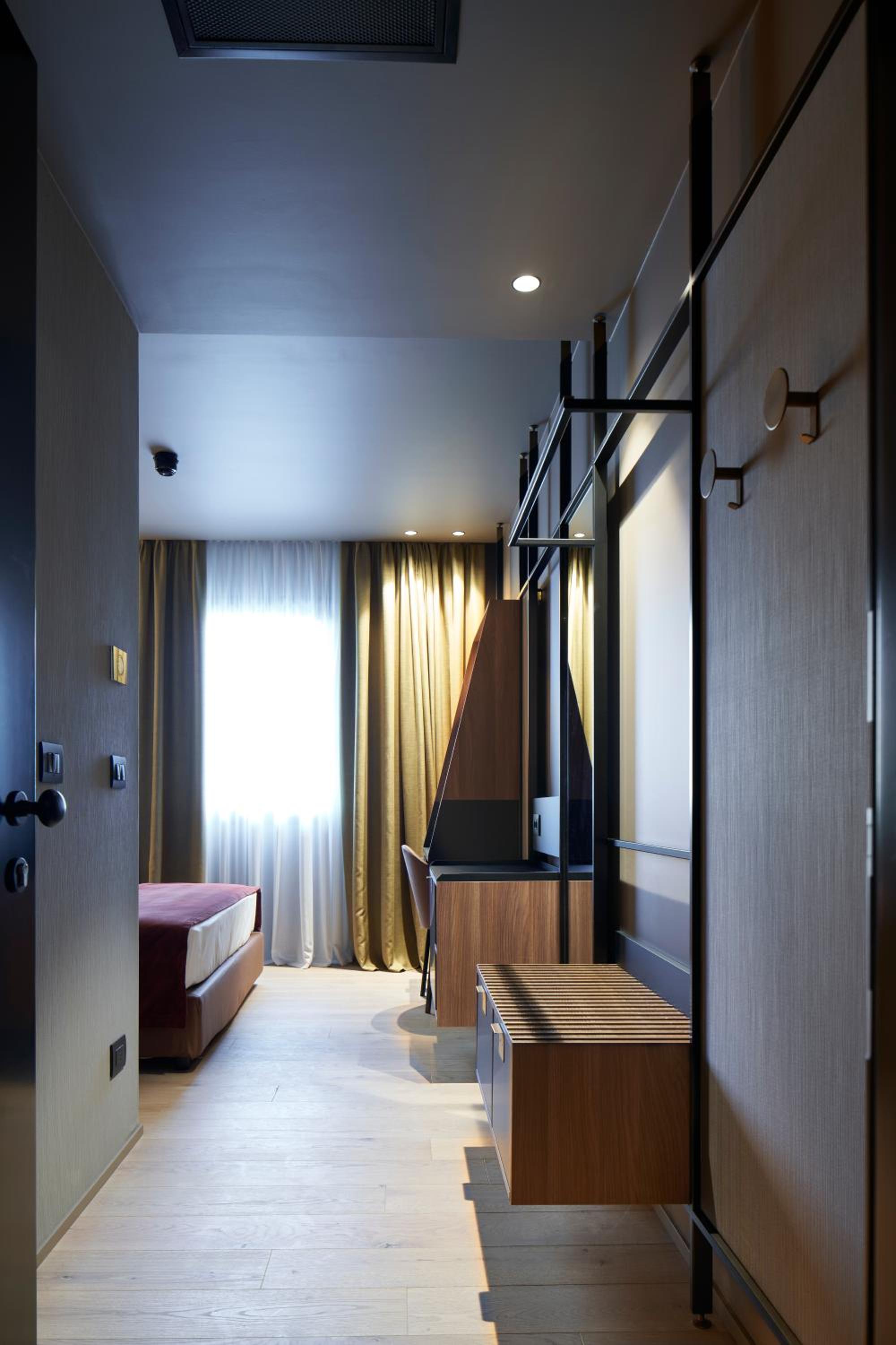 Double or Twin Room - Photo 1