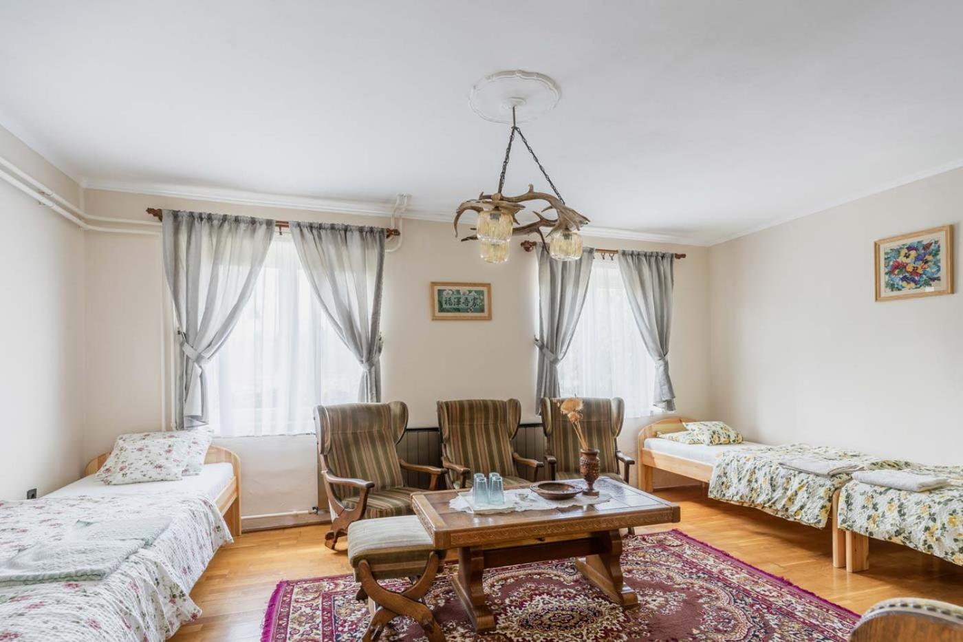 Quadruple Room - Photo 1