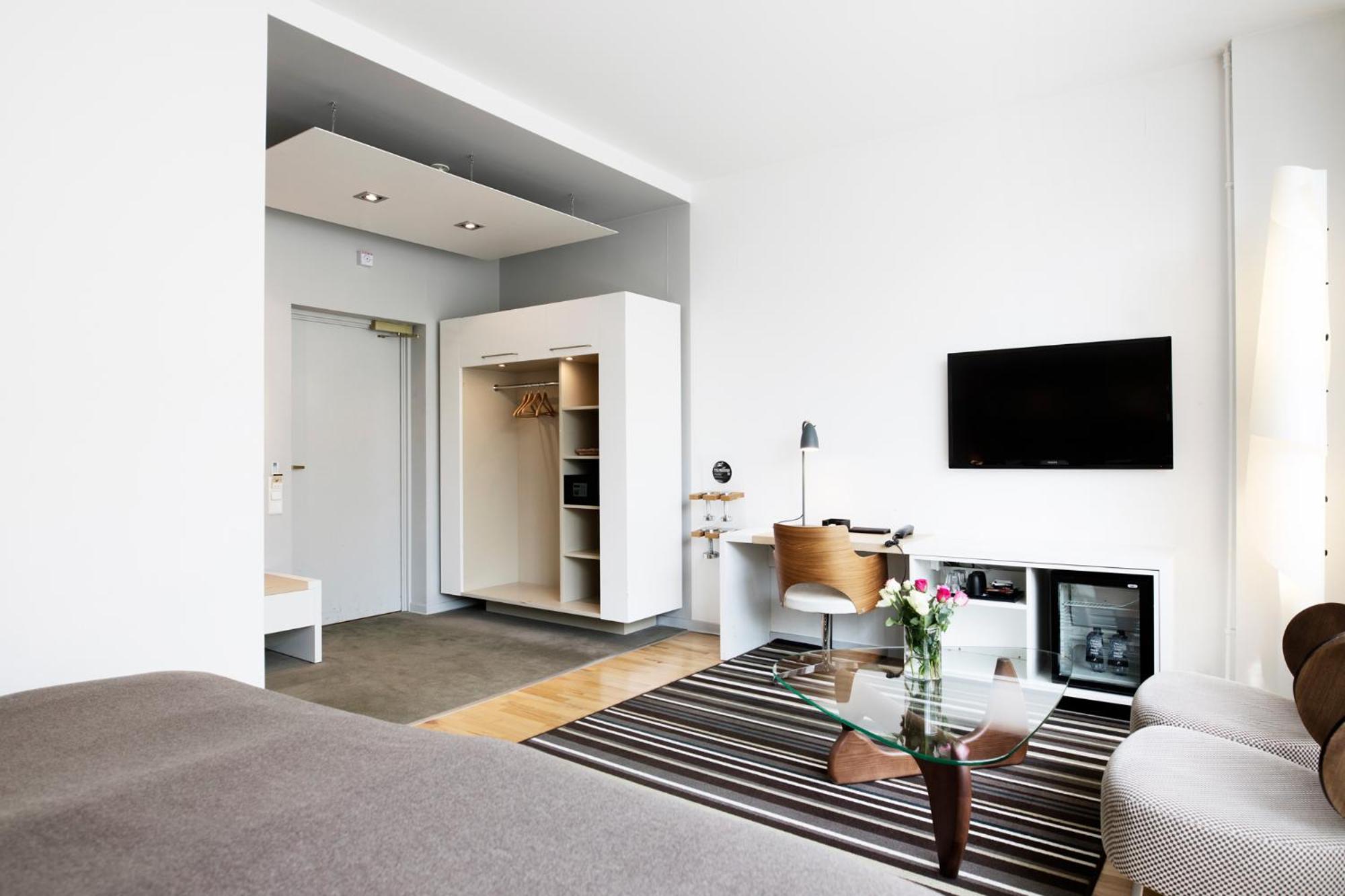 Superior Twin Room - Photo 4