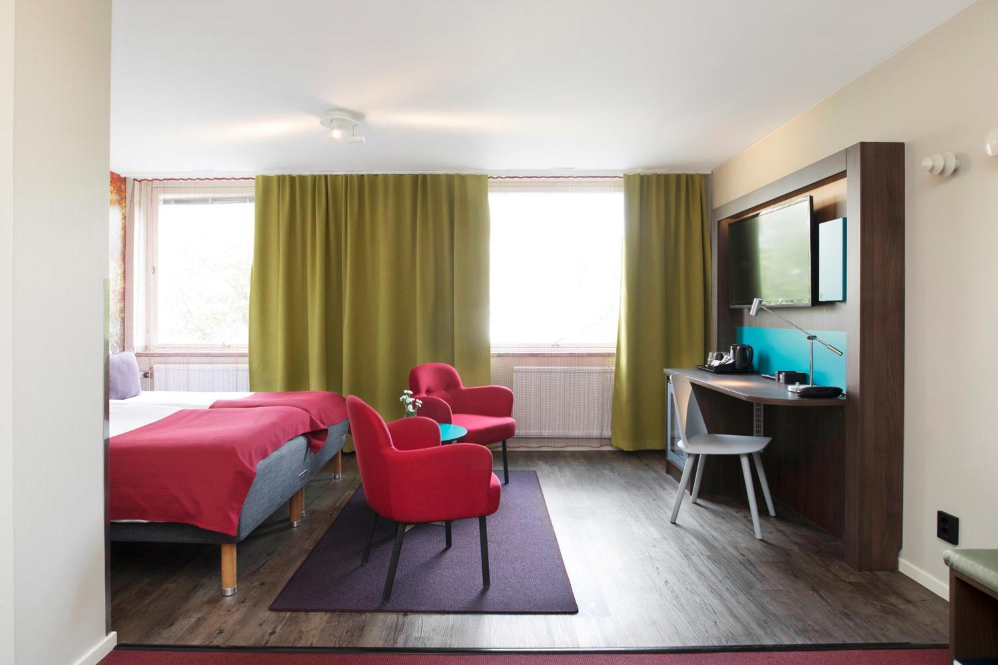 Superior Twin Room - Photo 13