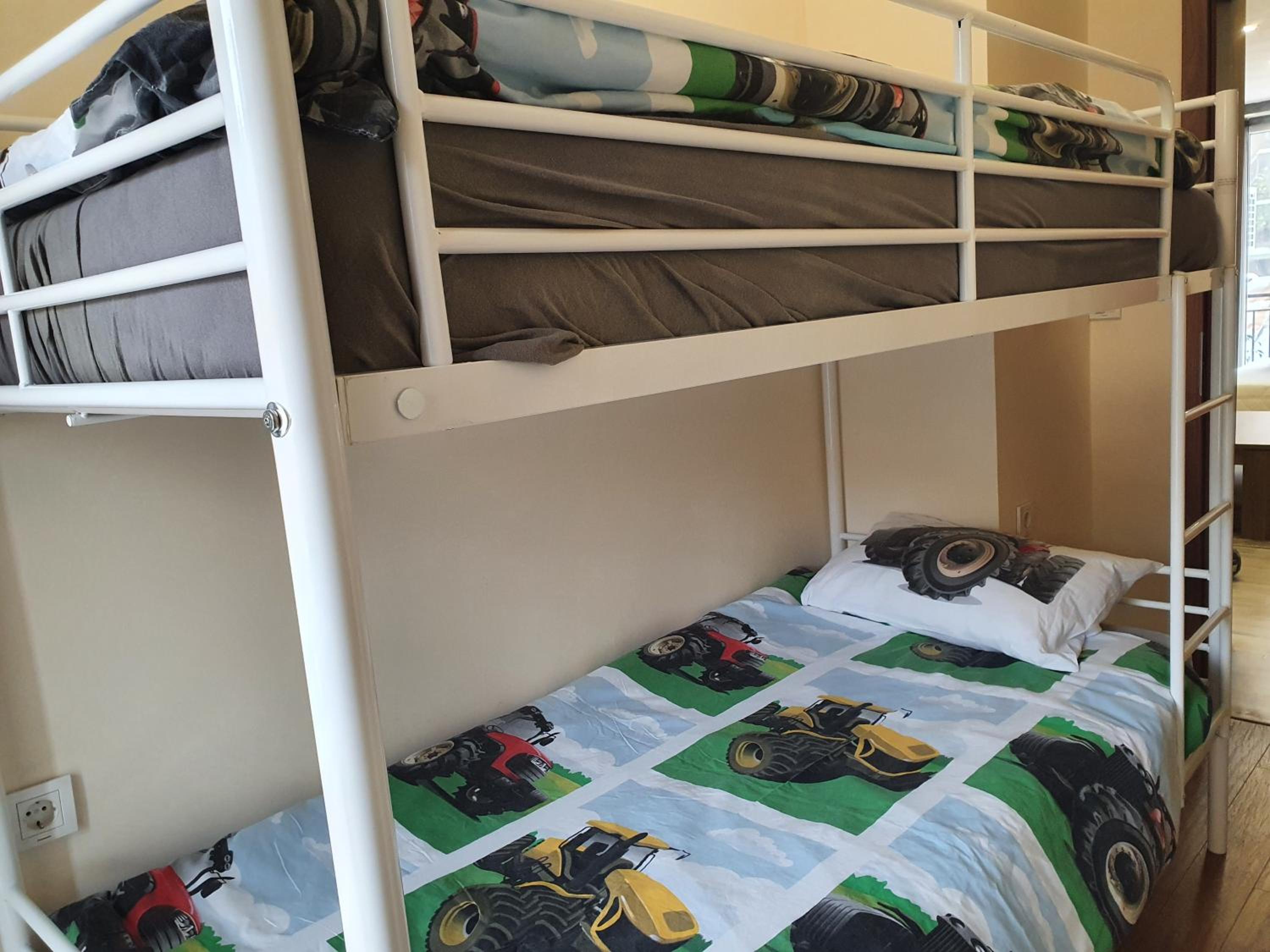 Two-Bedroom Apartment - Photo 13