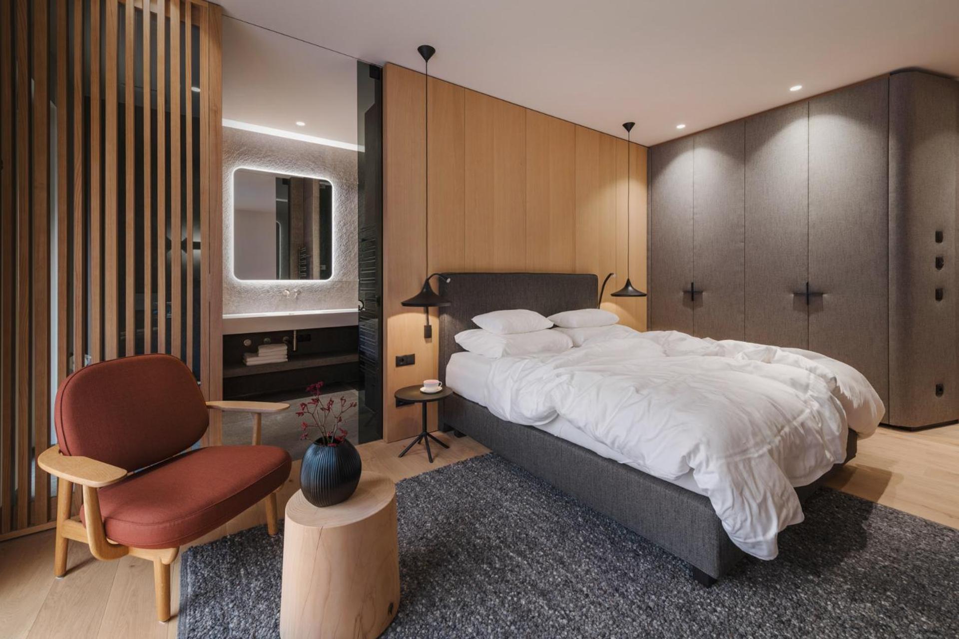 Penthouse Room - Photo 4