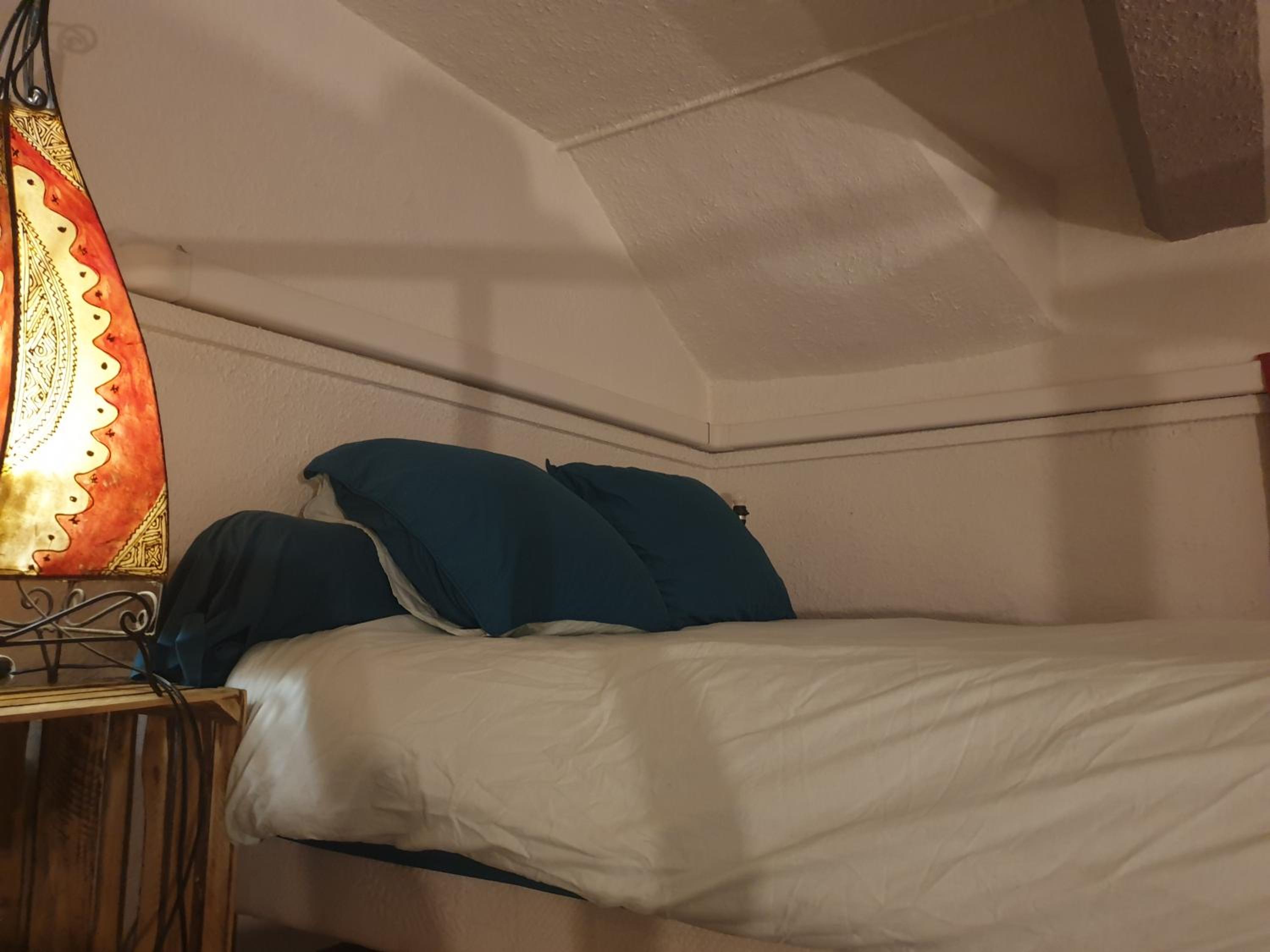 One-Bedroom Apartment - Photo 4