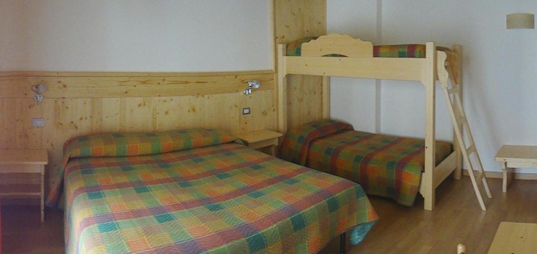 Quadruple Room - Photo 2