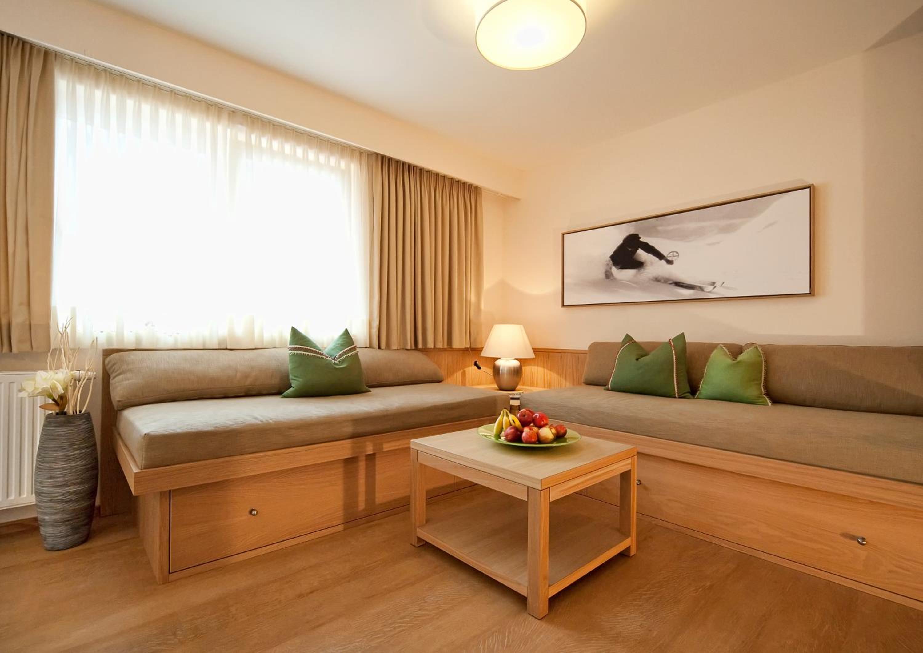 Two-Bedroom Apartment - Annex - Photo 2