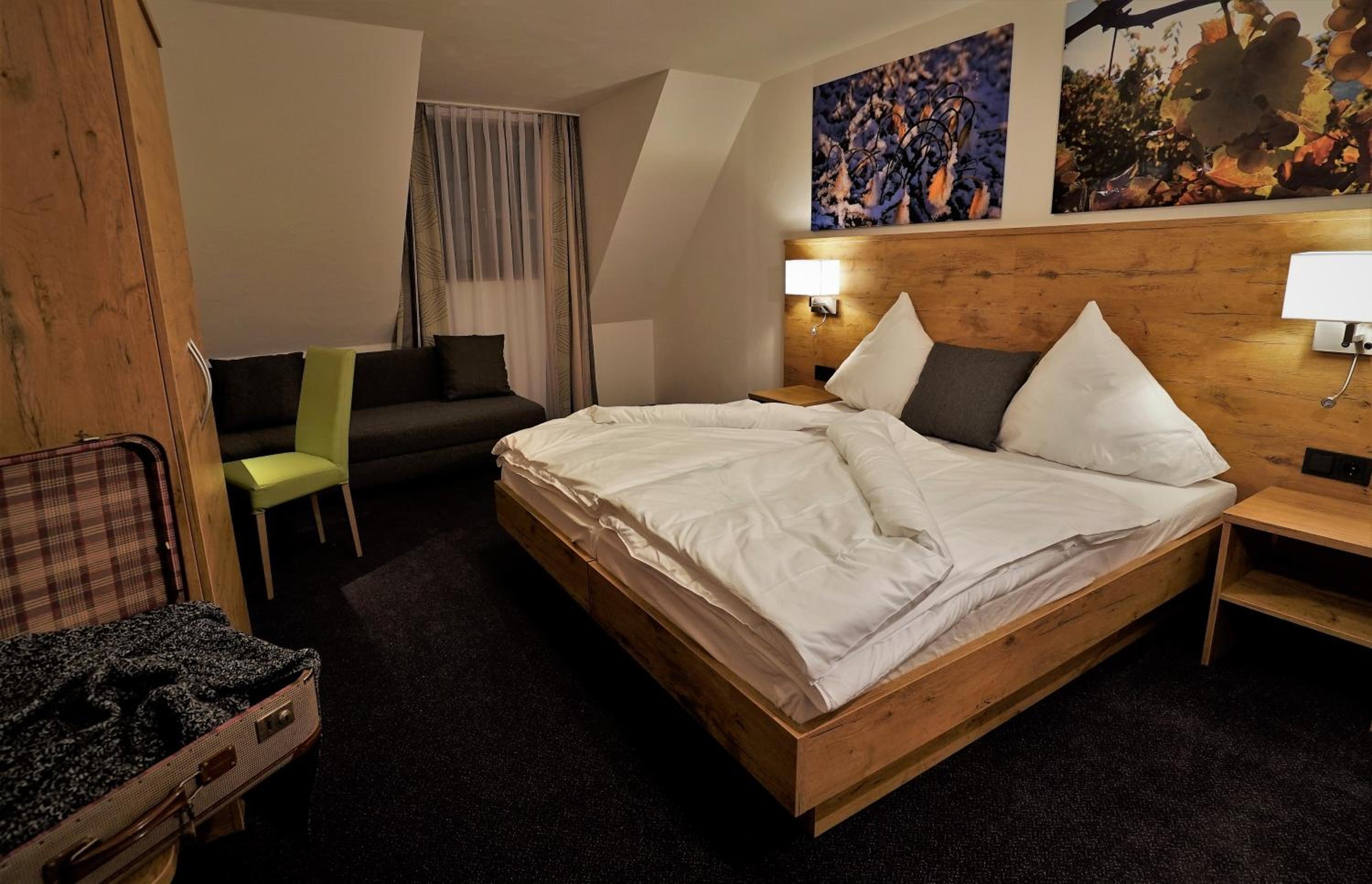 Deluxe Double Room - Photo 5