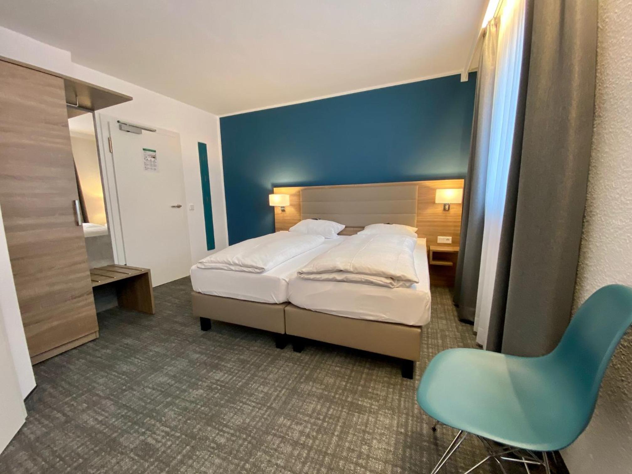 Business Double Room - Photo 4